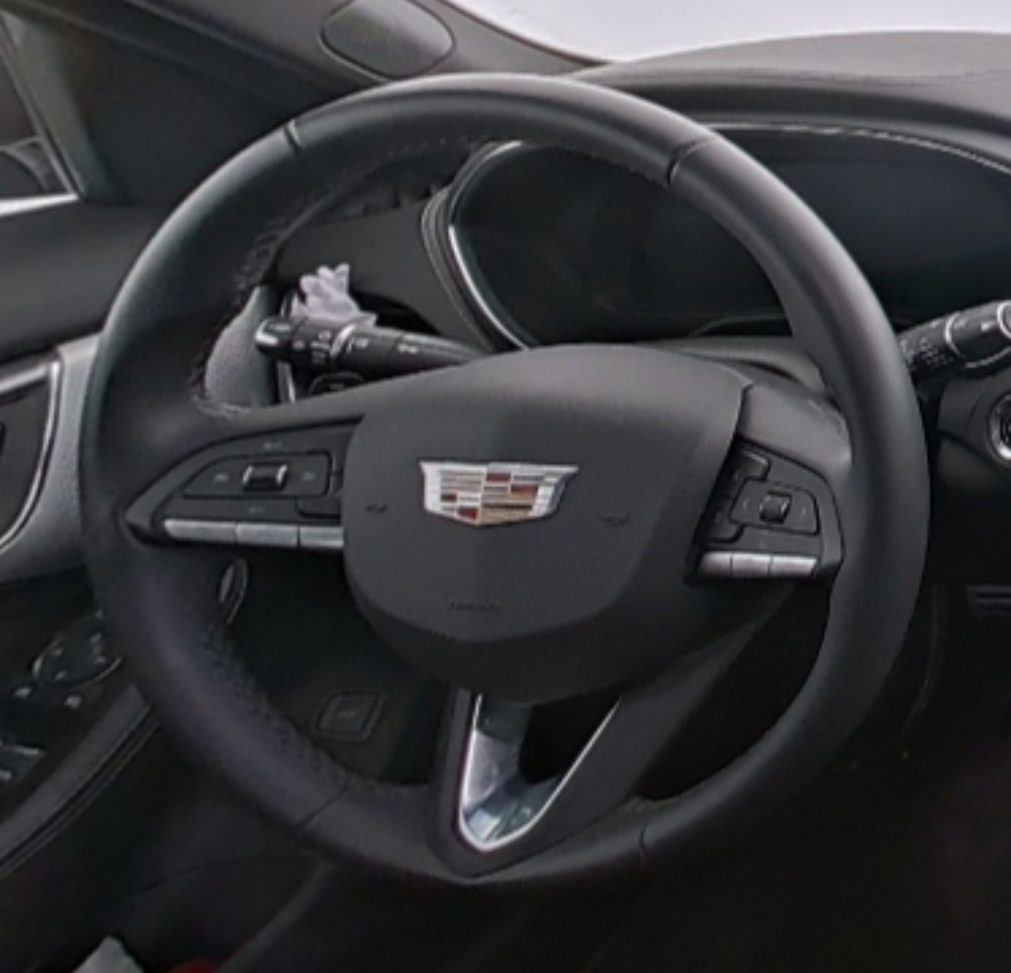 Cadillac CT5 2023 — фото 10