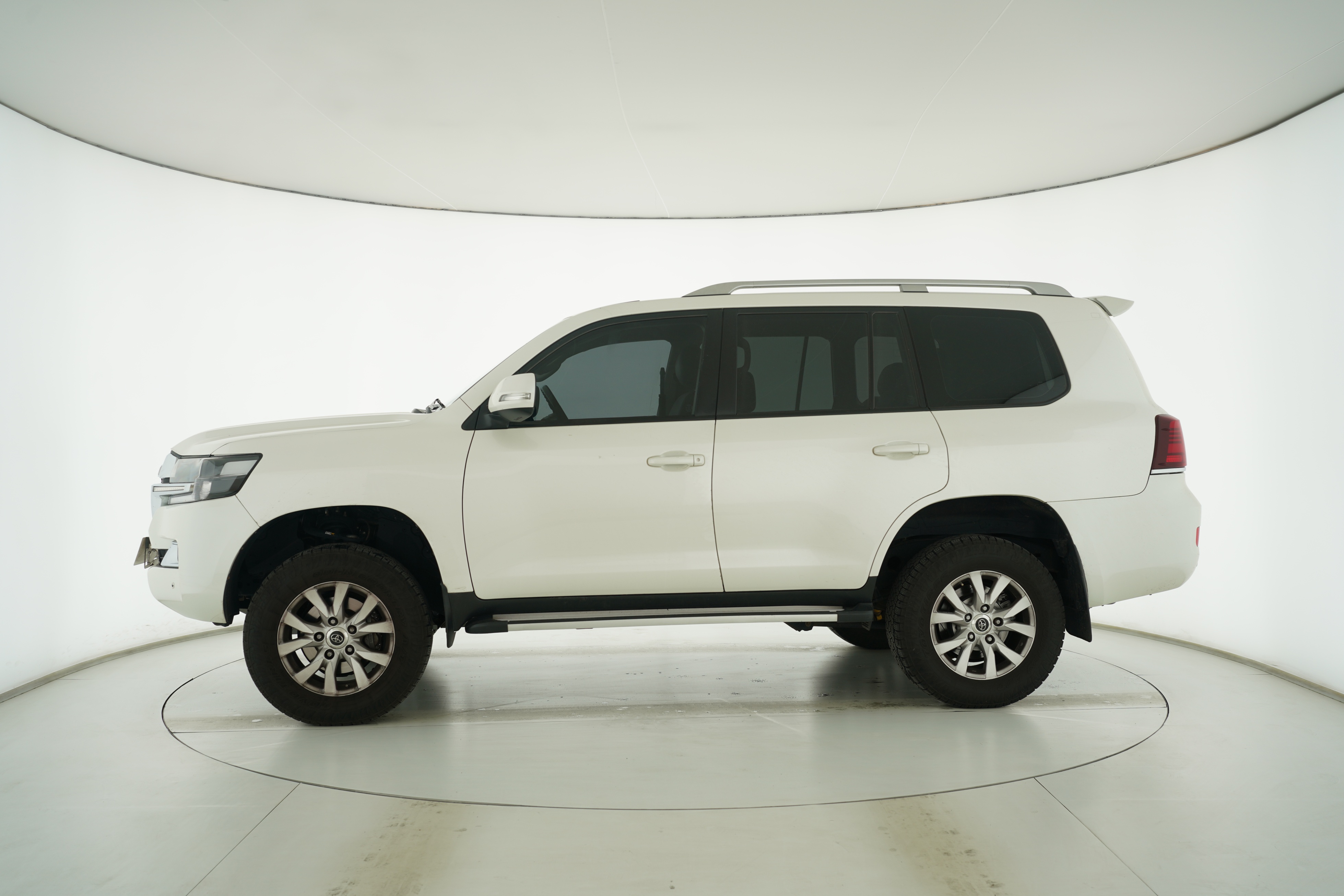 Toyota Land Cruiser (Imported) 2016 — фото 7