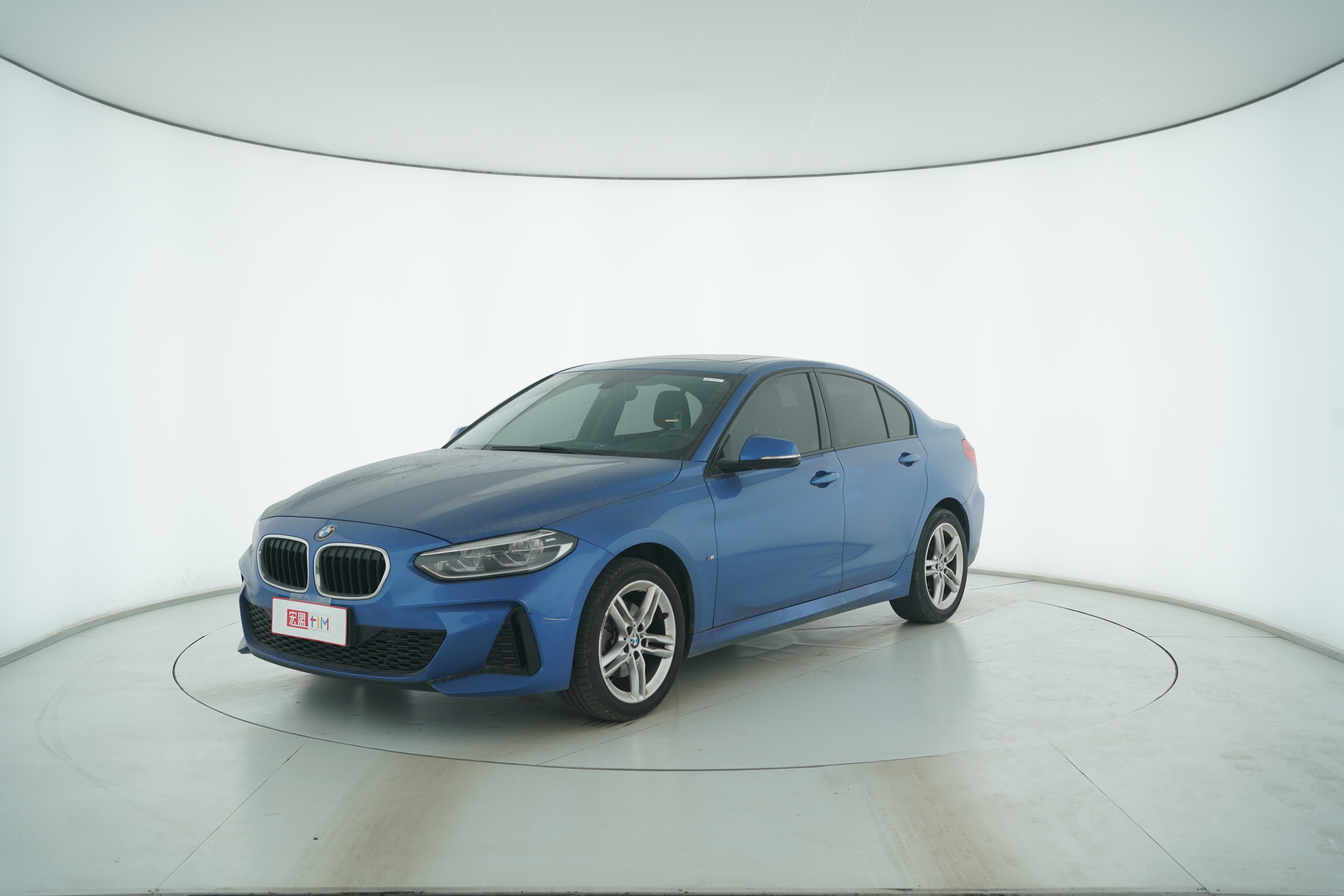 BMW 1 Series 2020 — фото 1