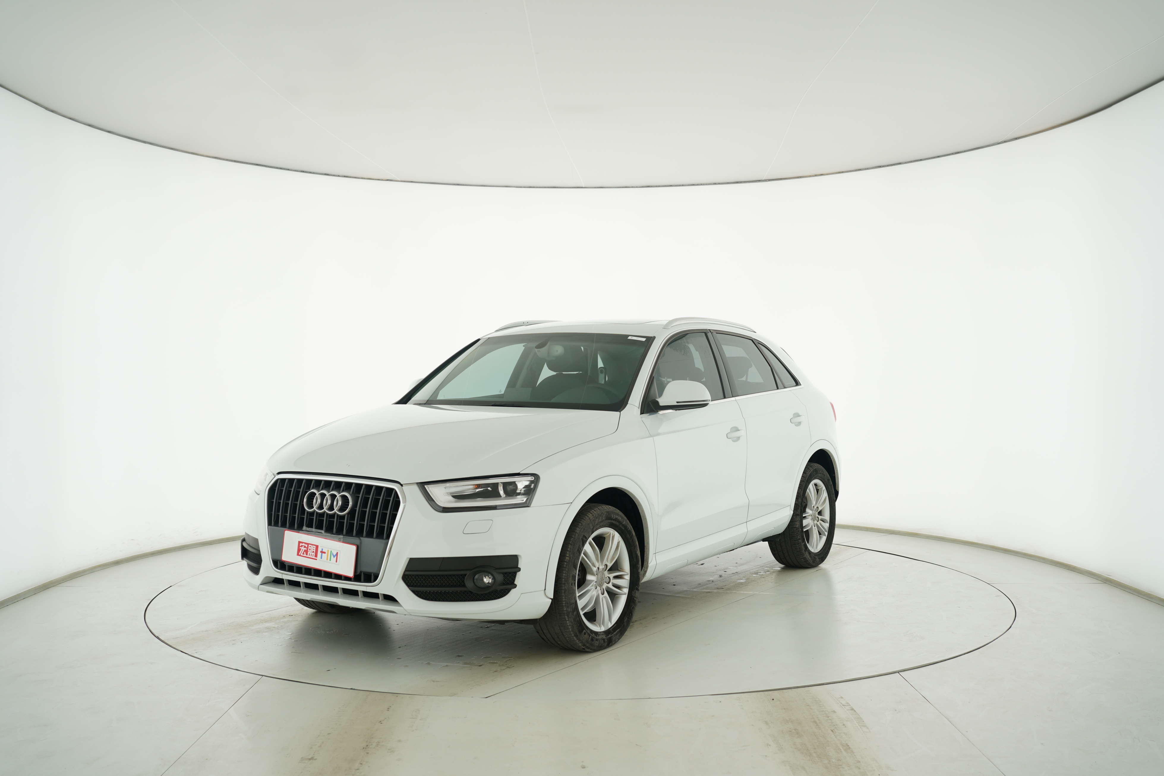 Audi Q3 2015 — фото 1