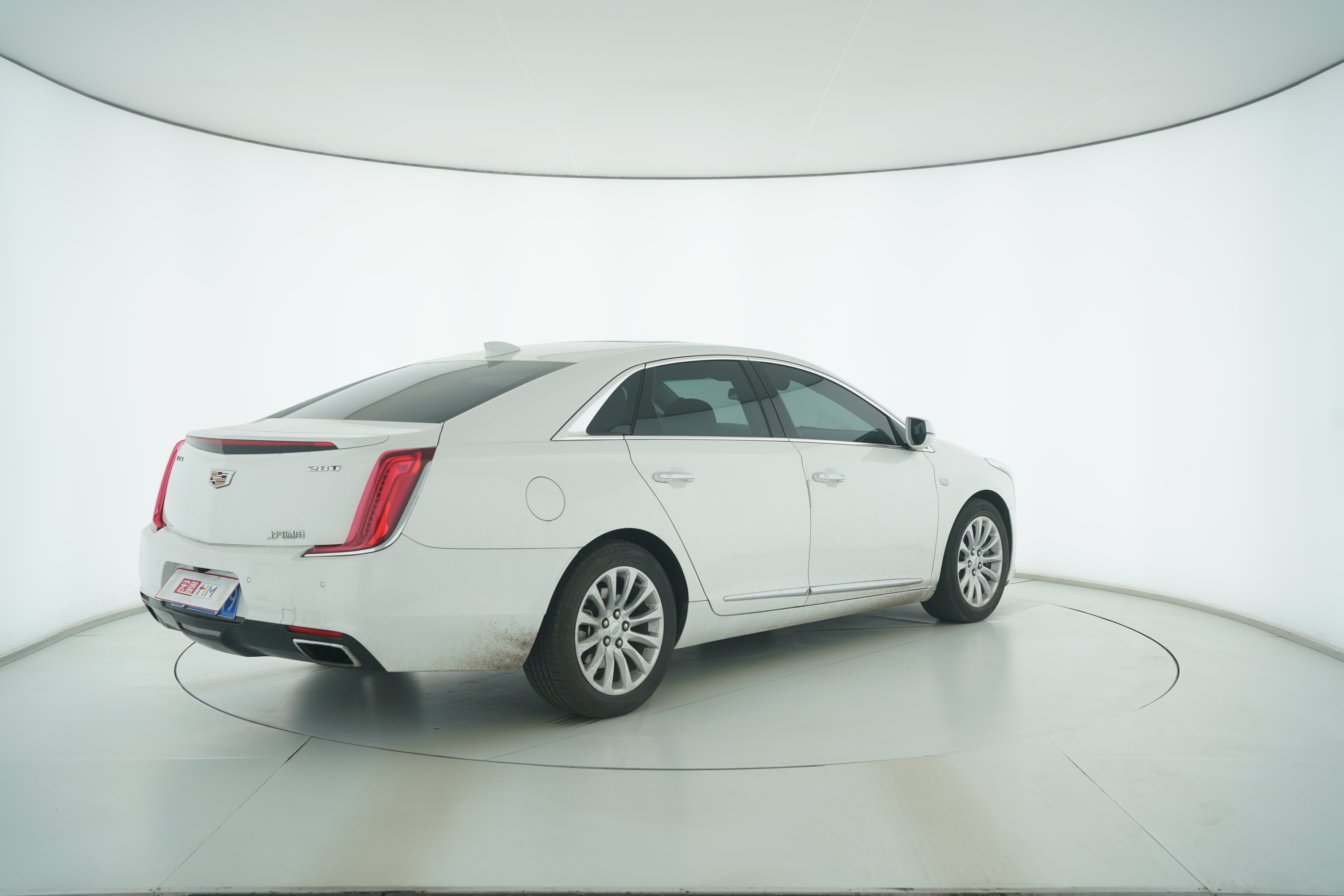 Cadillac XTS 2018 — фото 4