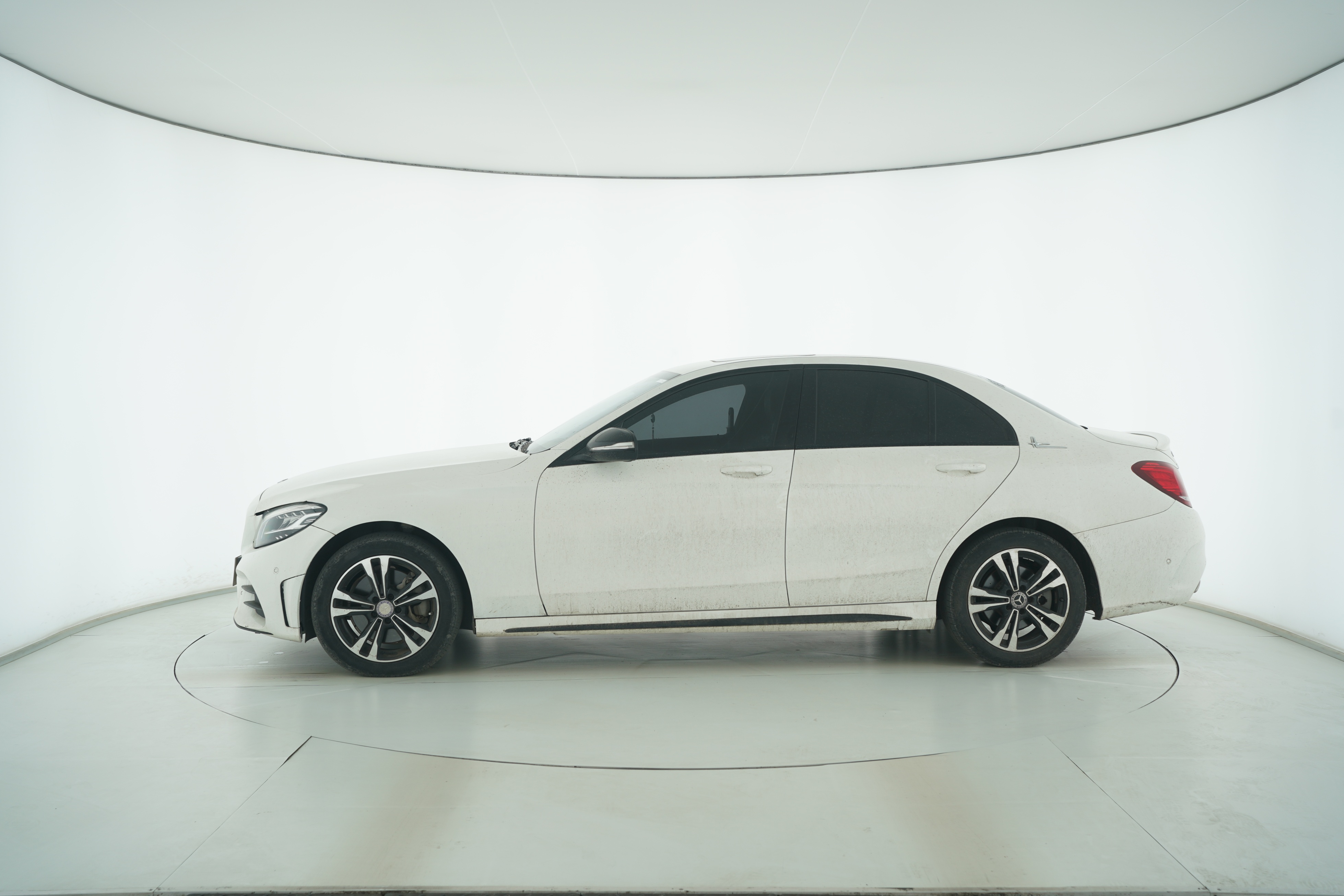 Mercedes Benz C-Class 2019 — фото 7
