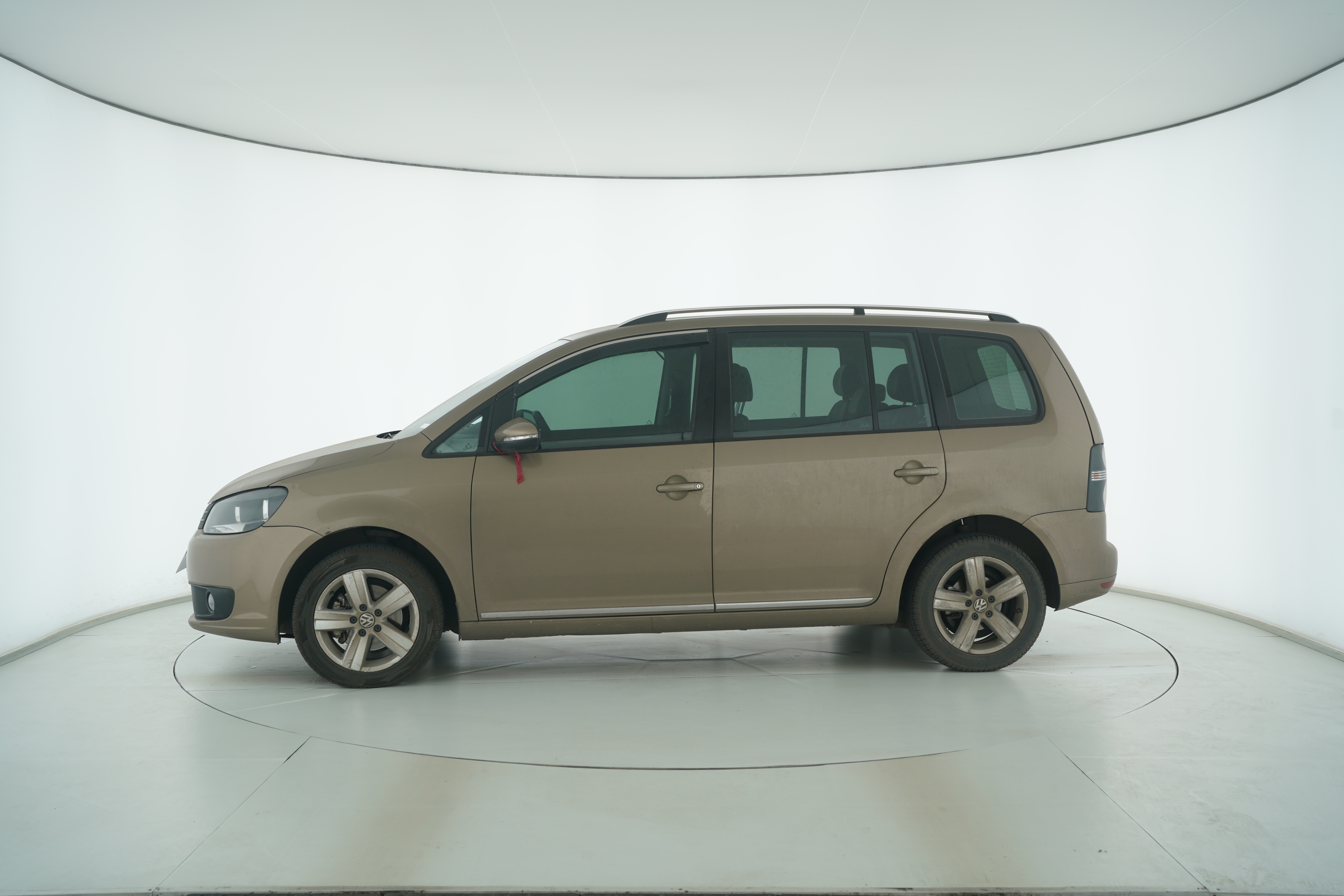Volkswagen Touran 2015 — фото 7