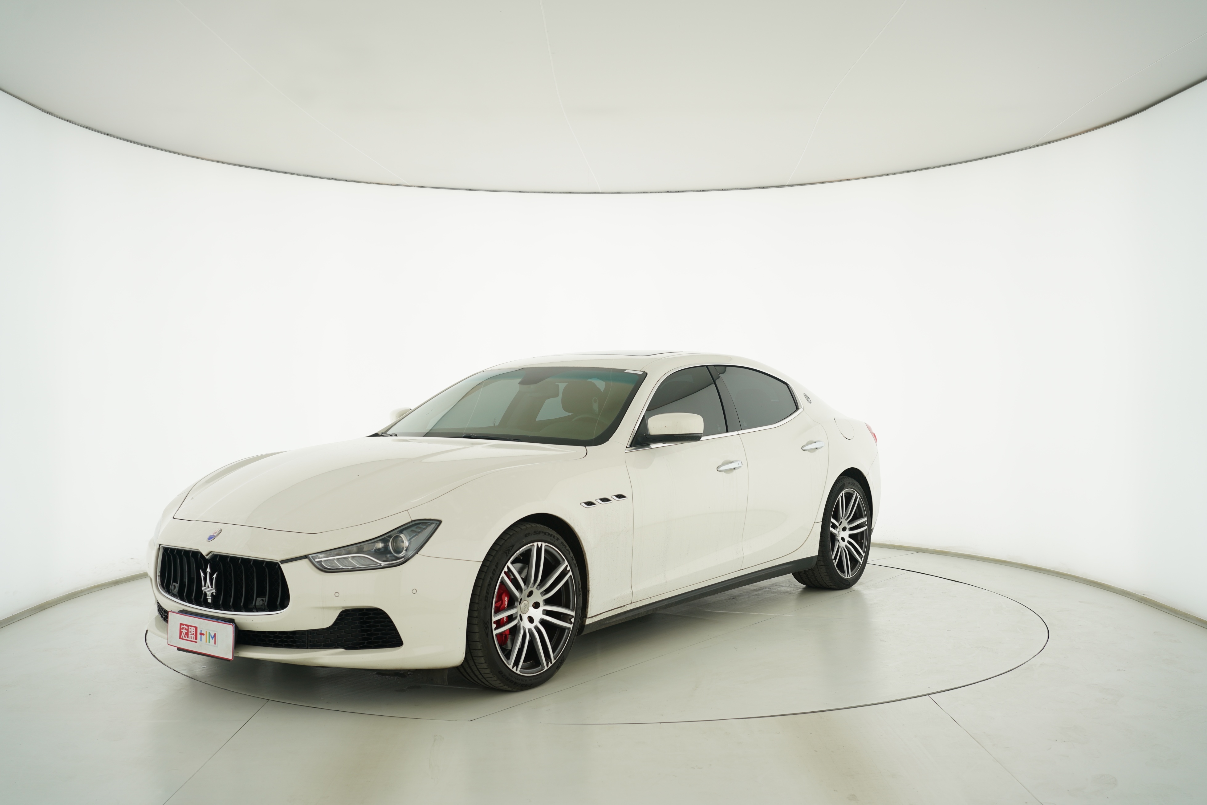 Maserati Ghibli 2022 — фото 1