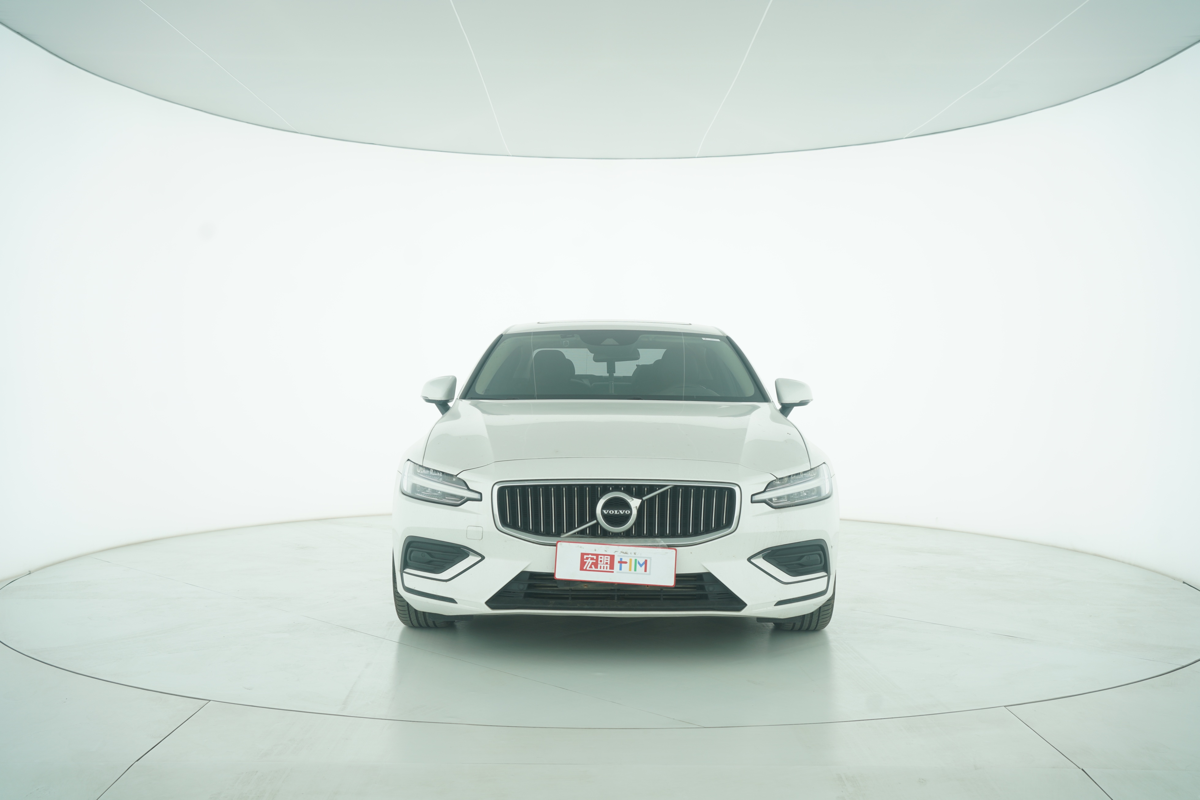 VOLVO S60 2021 — фото 5