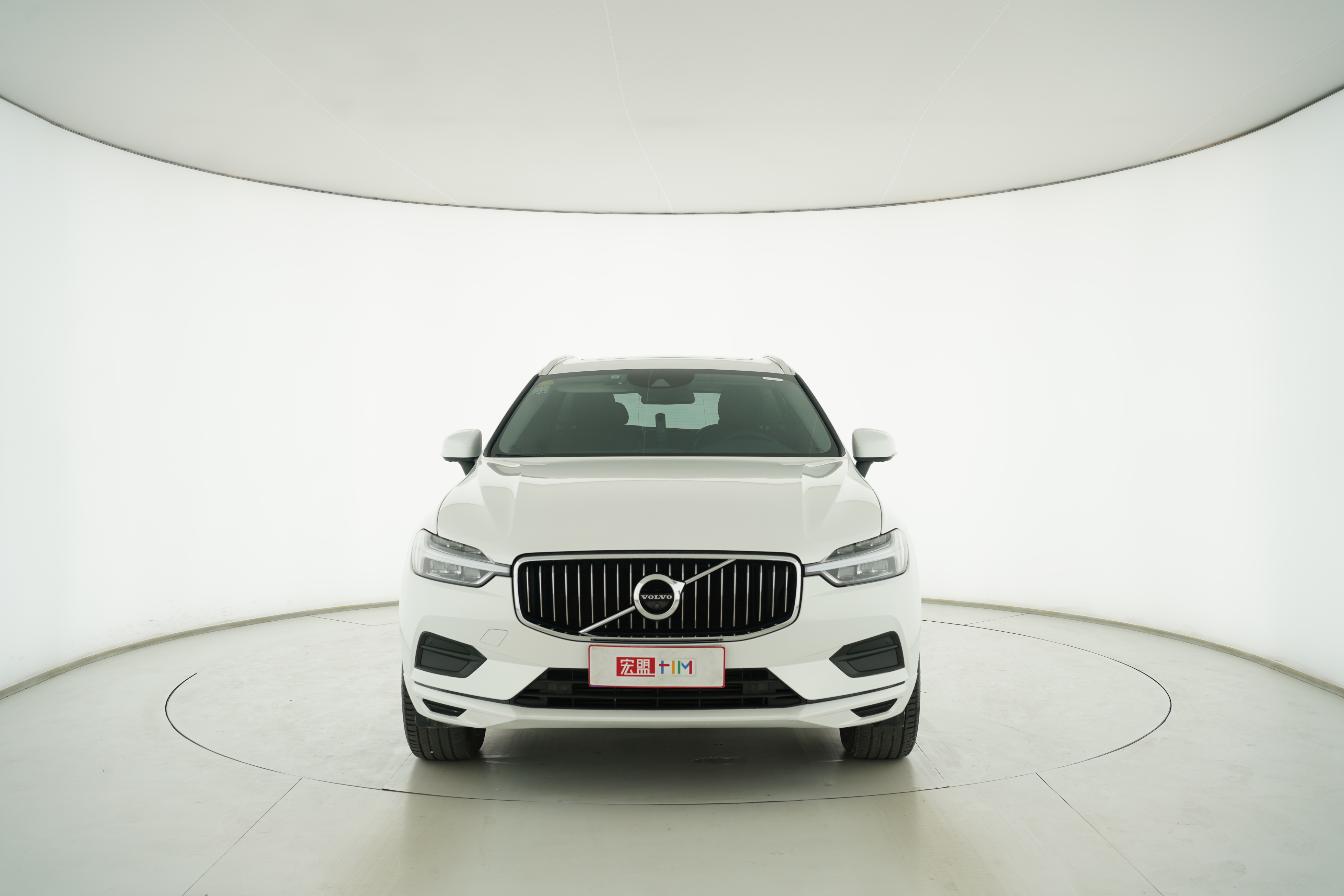 VOLVO XC60 2019 — фото 5