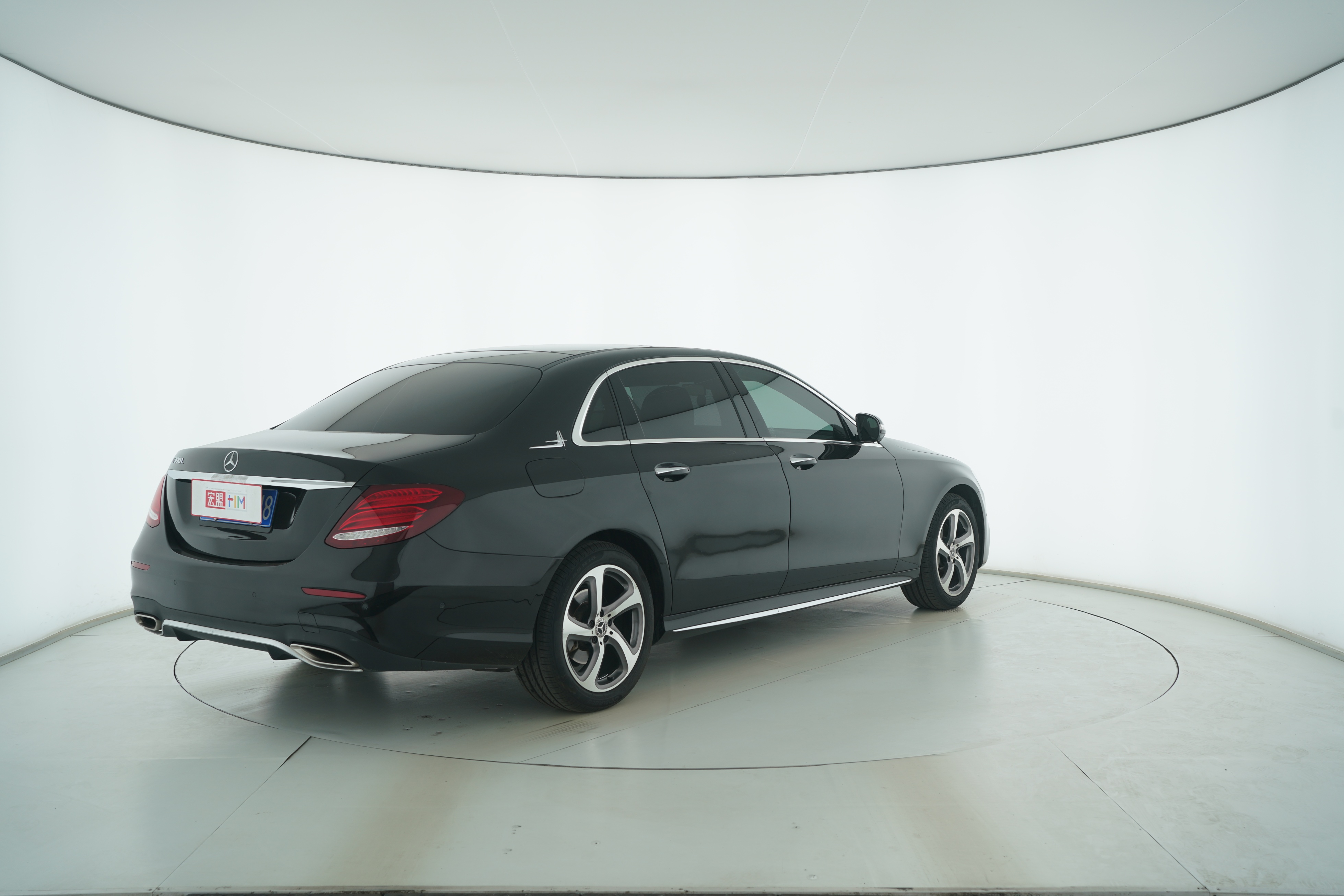 Mercedes Benz E-Class 2019 — фото 4