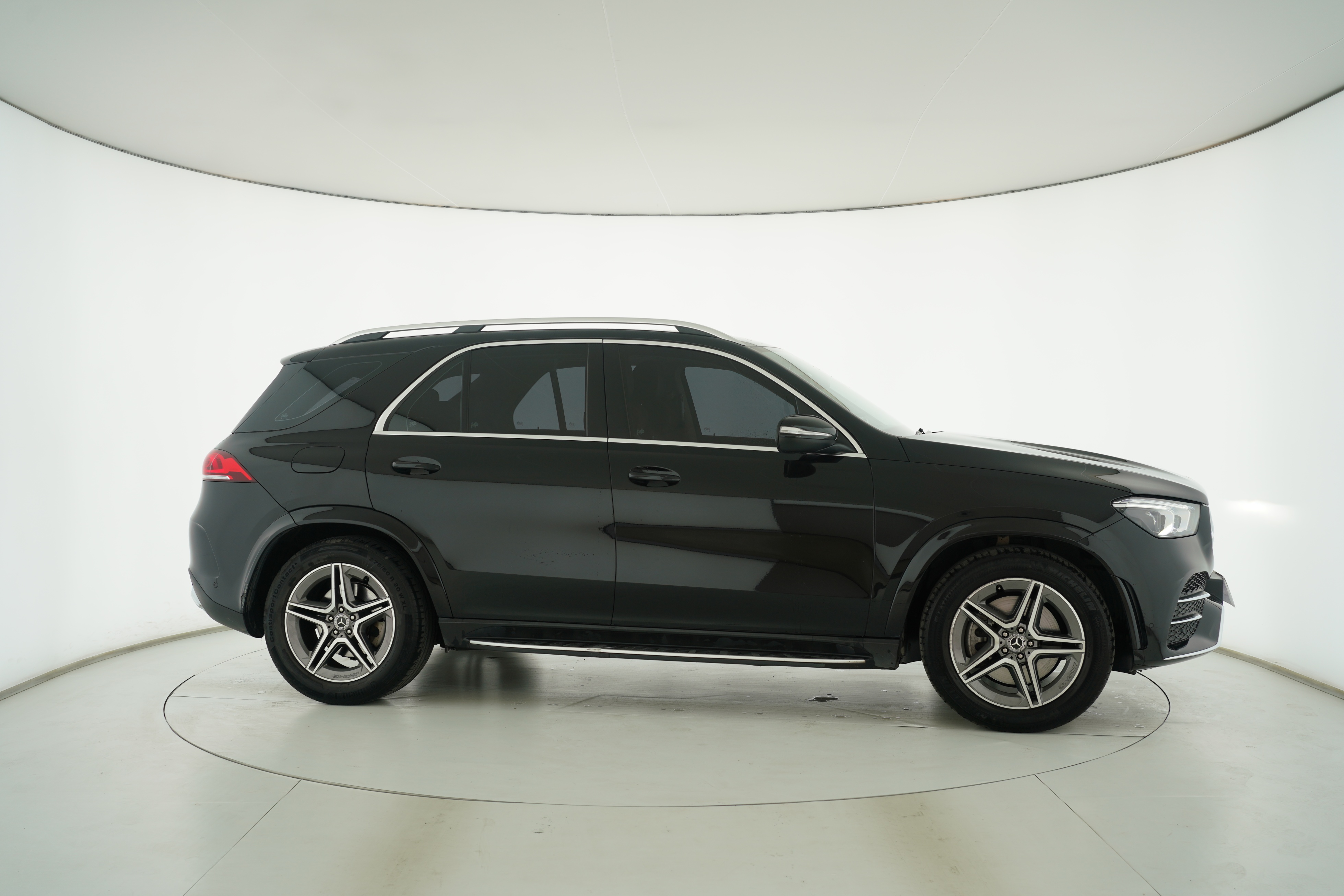 Mercedes Benz GLE 2021 — фото 8