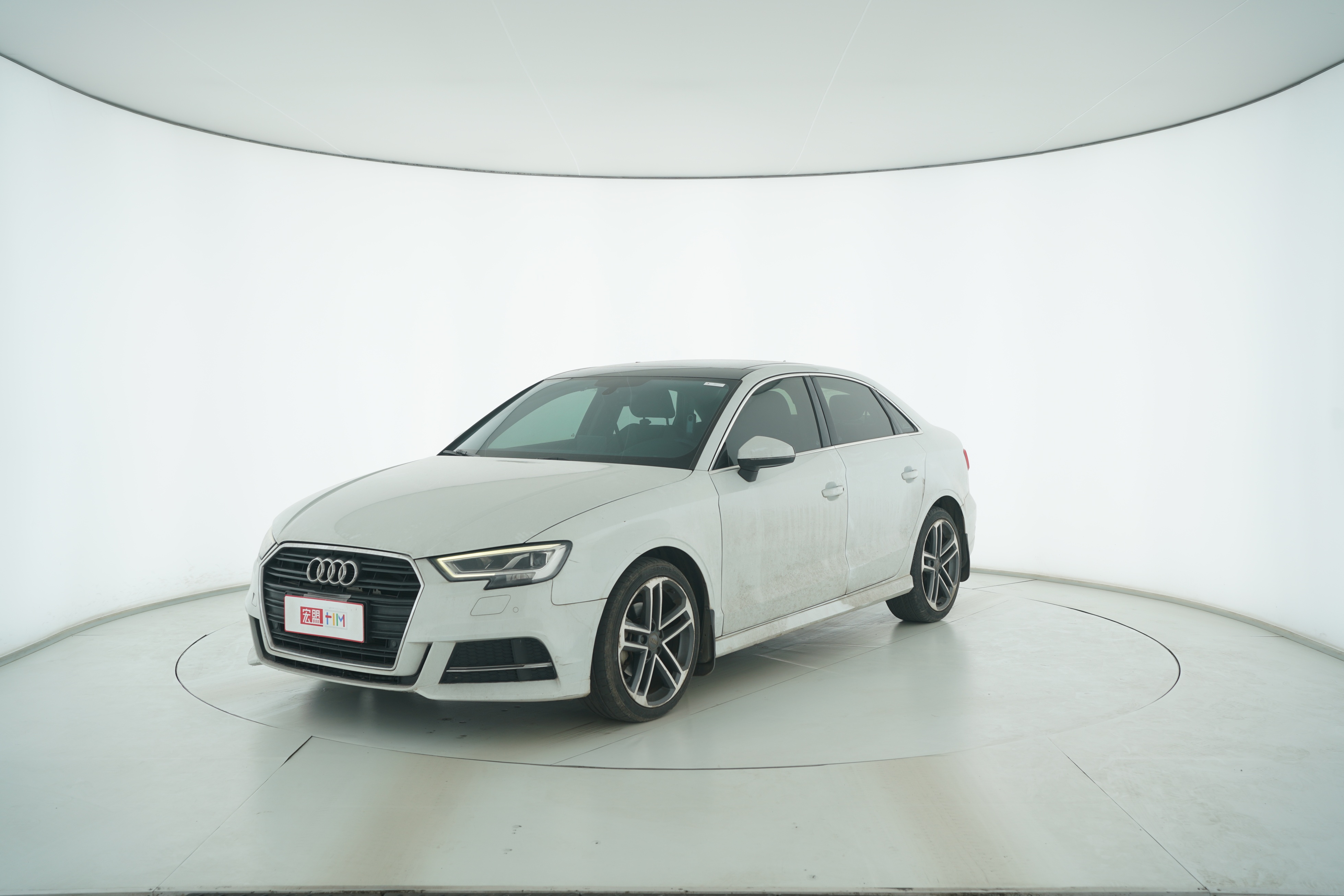 Audi A3 2018 — фото 1