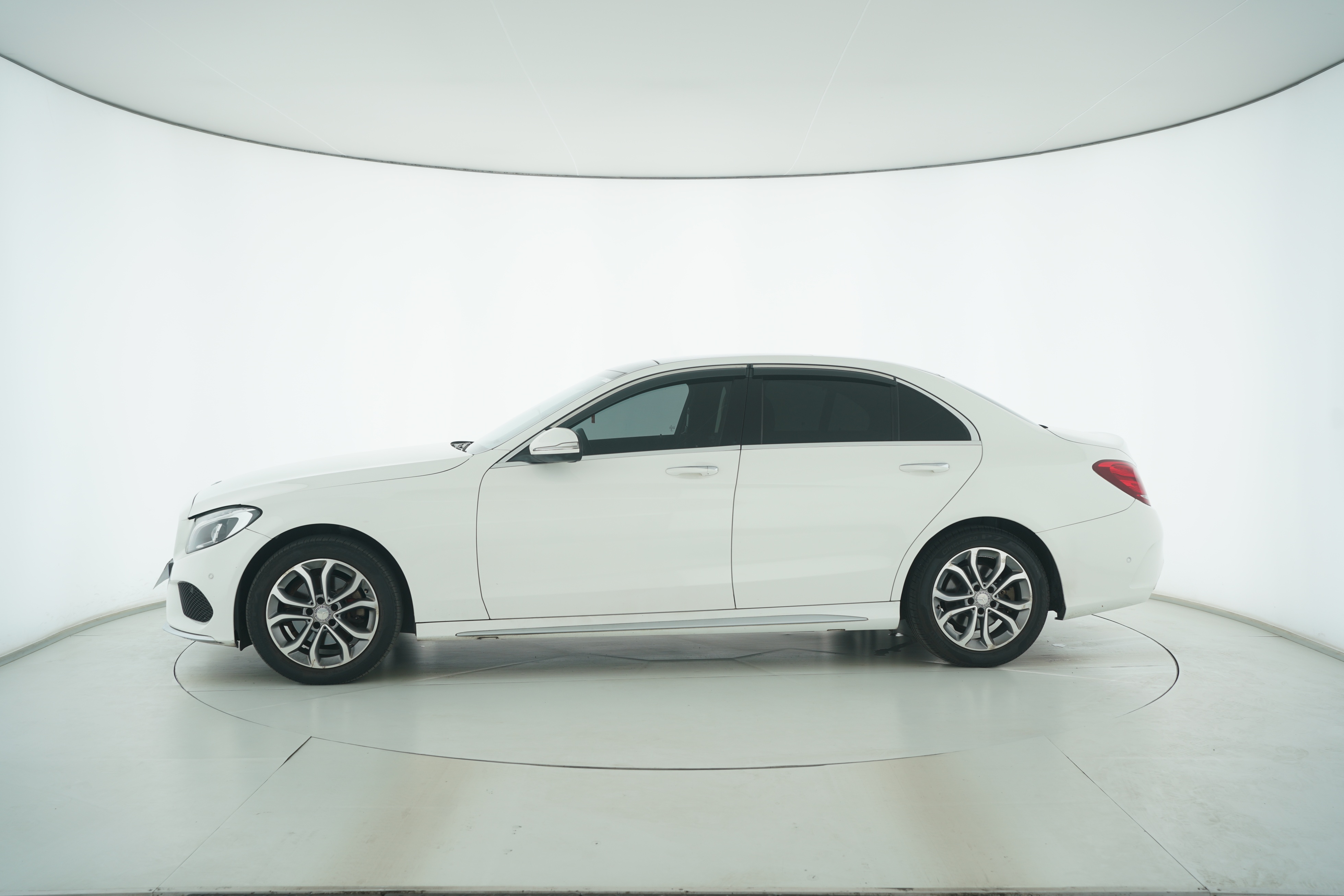 Mercedes Benz C-Class 2015 — фото 7
