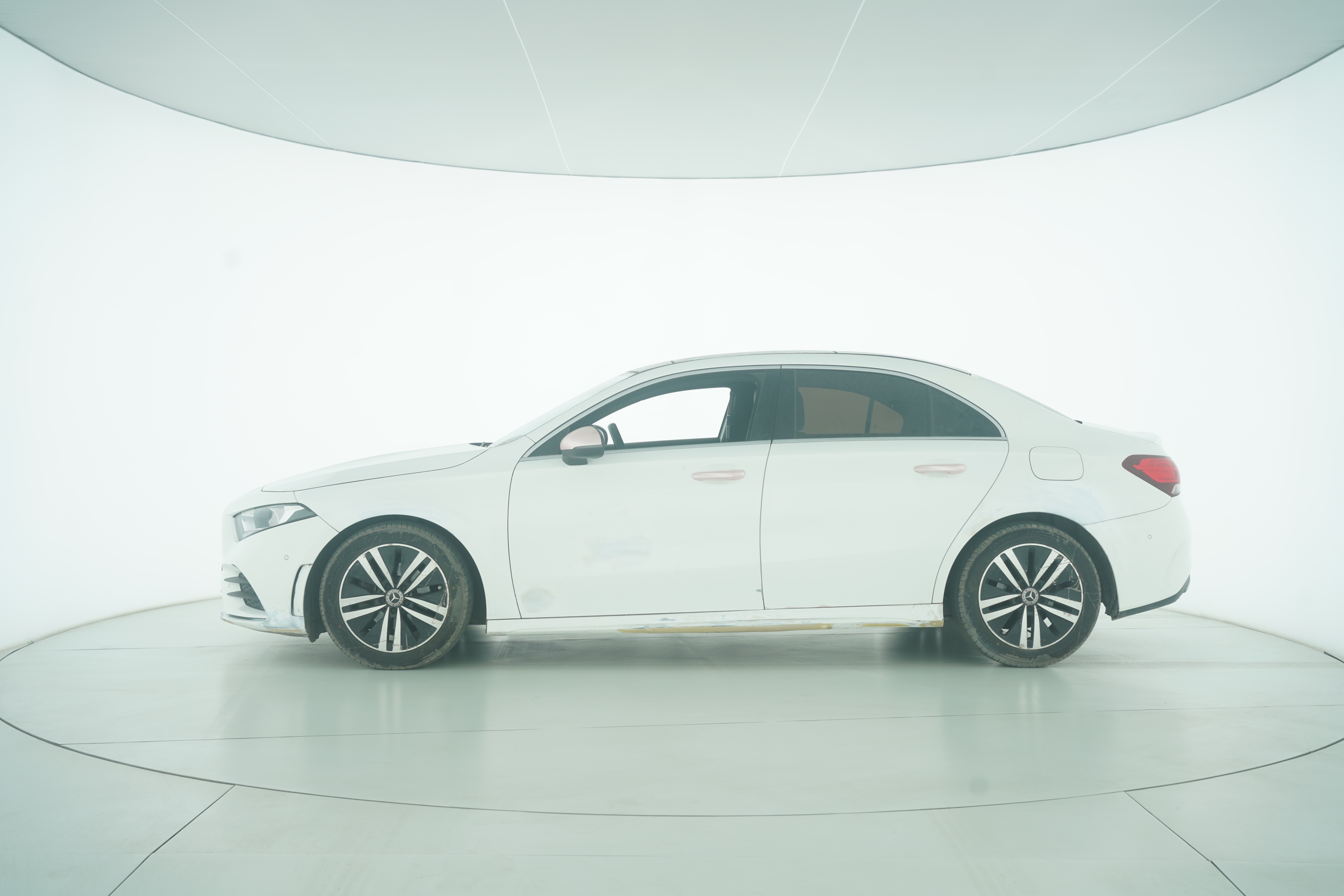 Mercedes Benz A-Class 2020 — фото 7