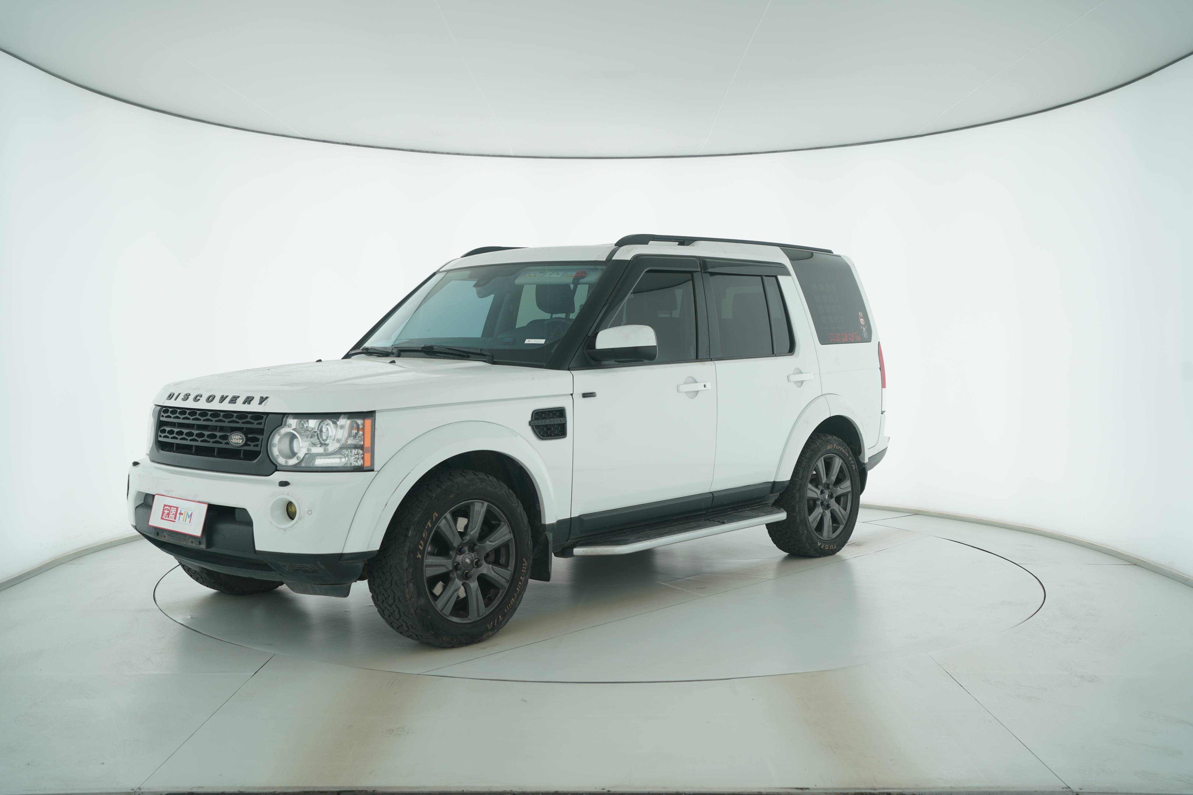 Land Rover Discovery 2013 — фото 1