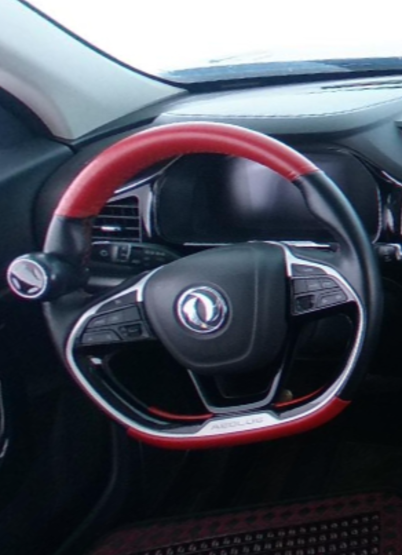Dongfeng Fengshen Fengshen AX7 2020 — фото 10