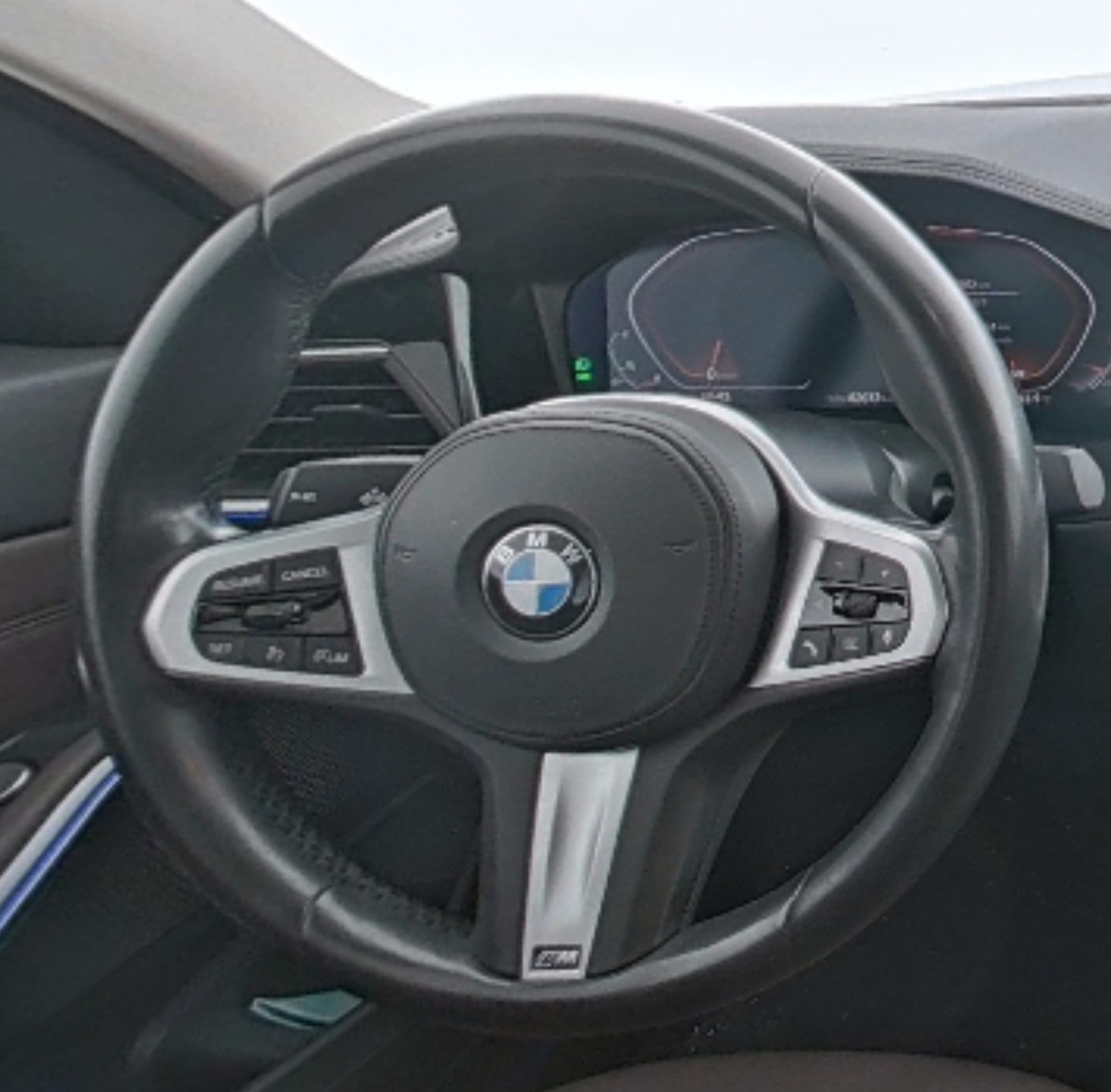 BMW 3 Series 2020 — фото 10