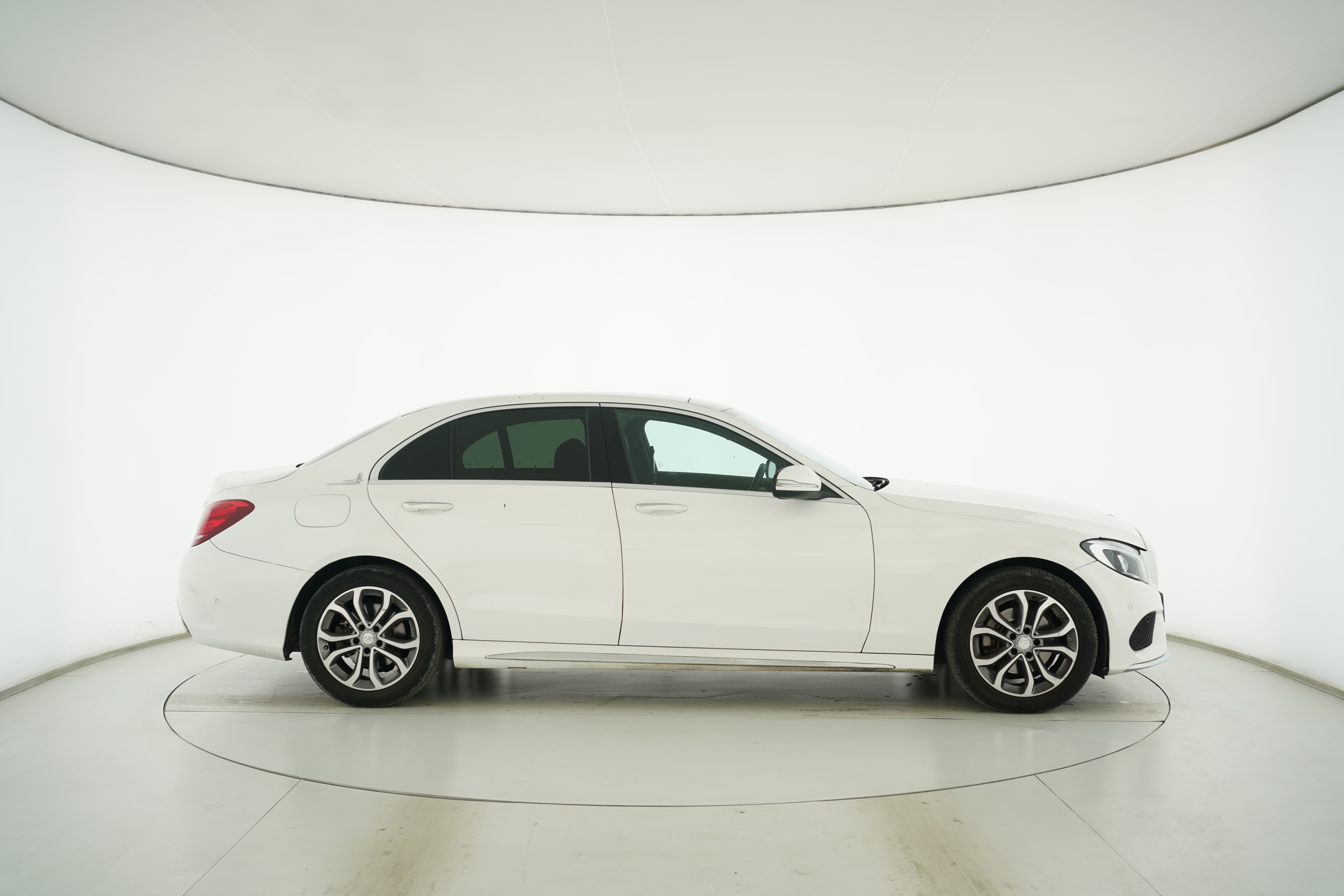Mercedes Benz C-Class 2015 — фото 8