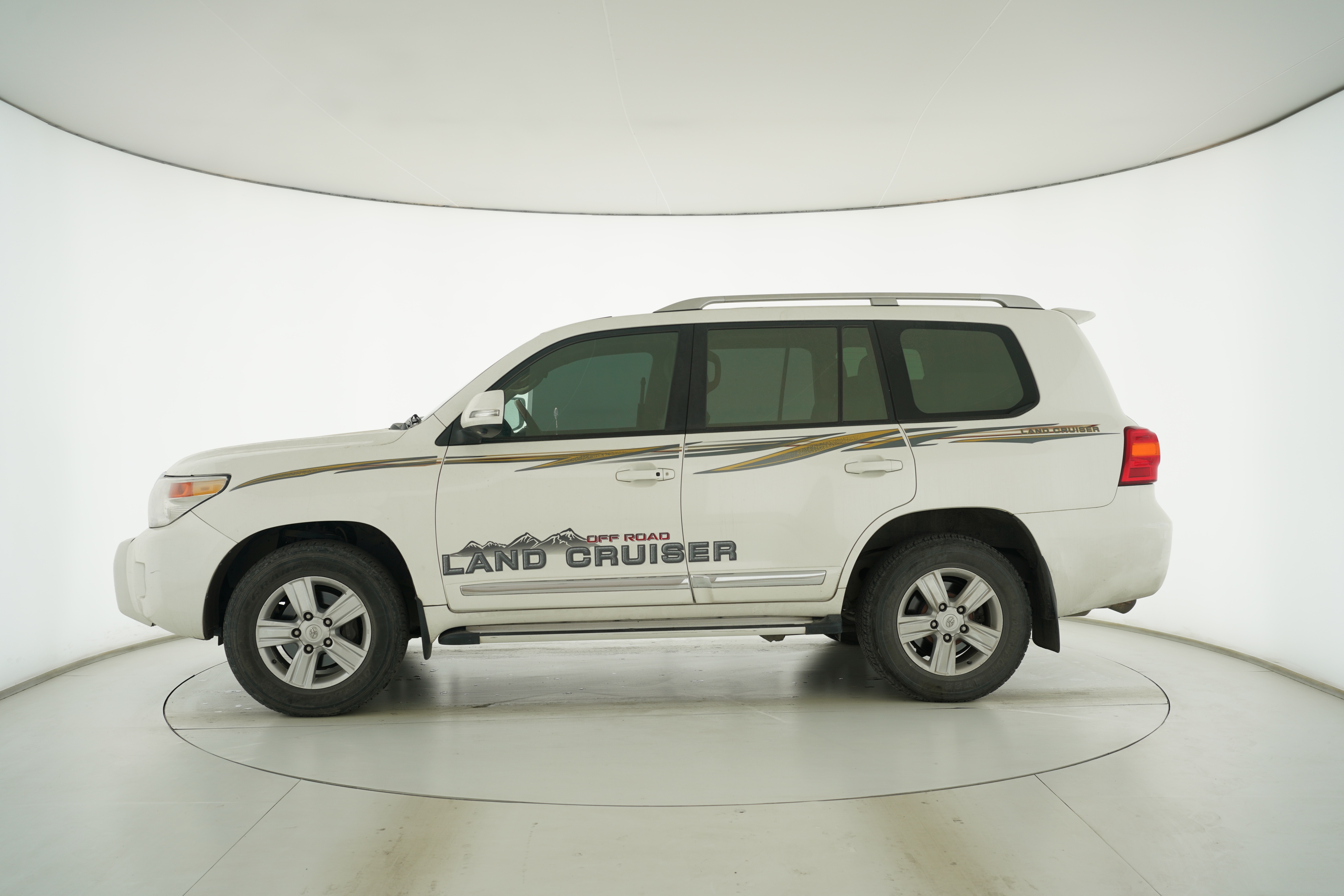 Toyota Land Cruiser (Imported) 2015 — фото 7
