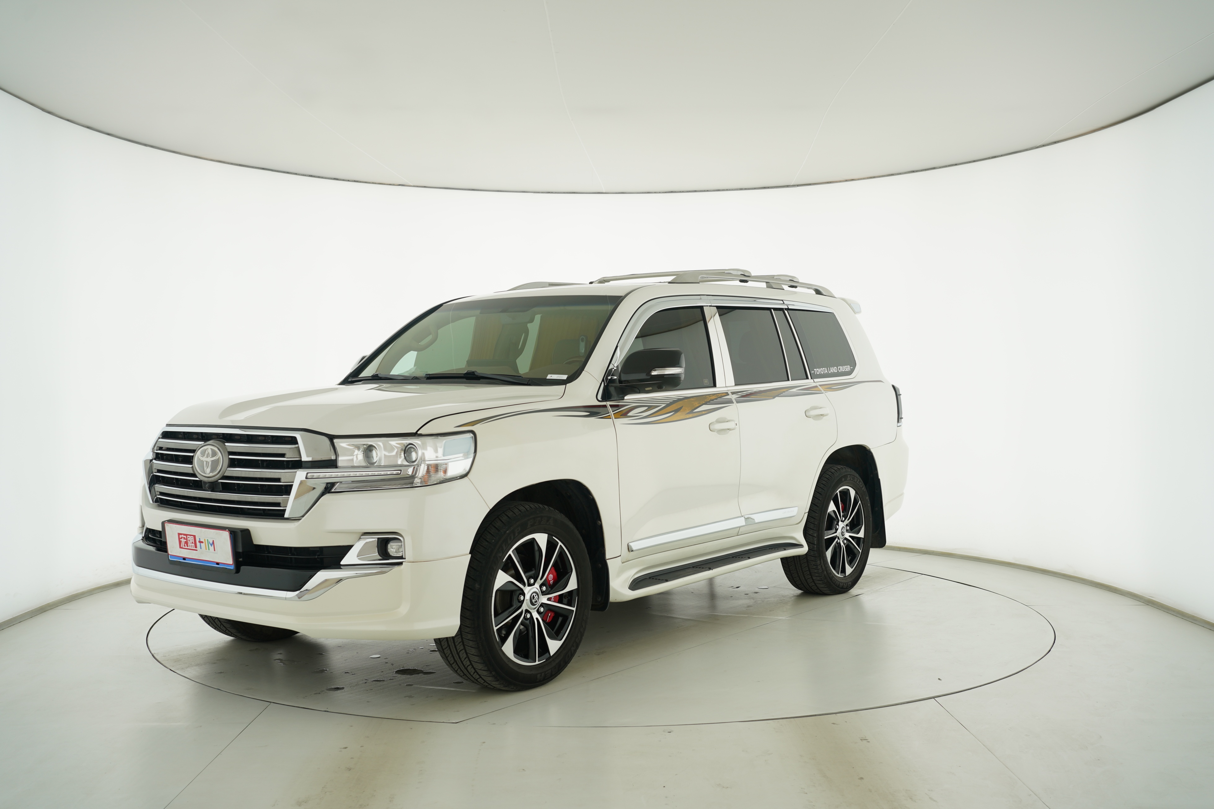 Toyota Land Cruiser (Imported) 2016 — фото 1