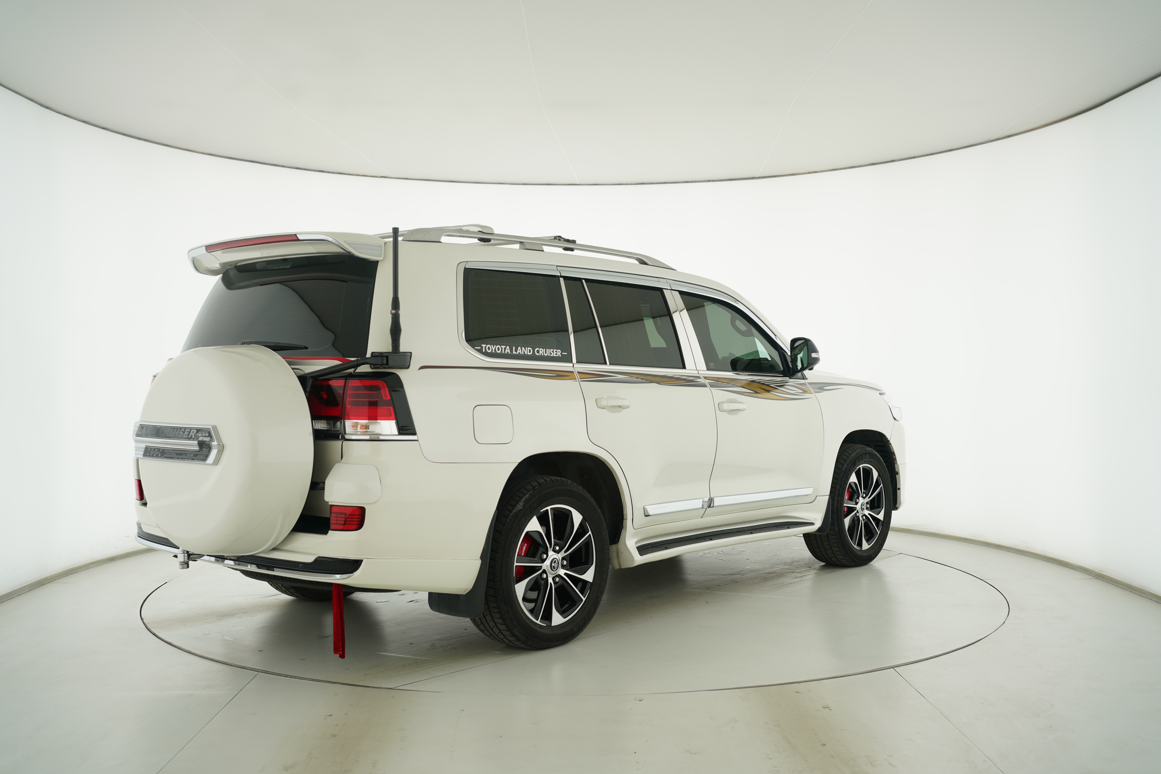 Toyota Land Cruiser (Imported) 2016 — фото 4