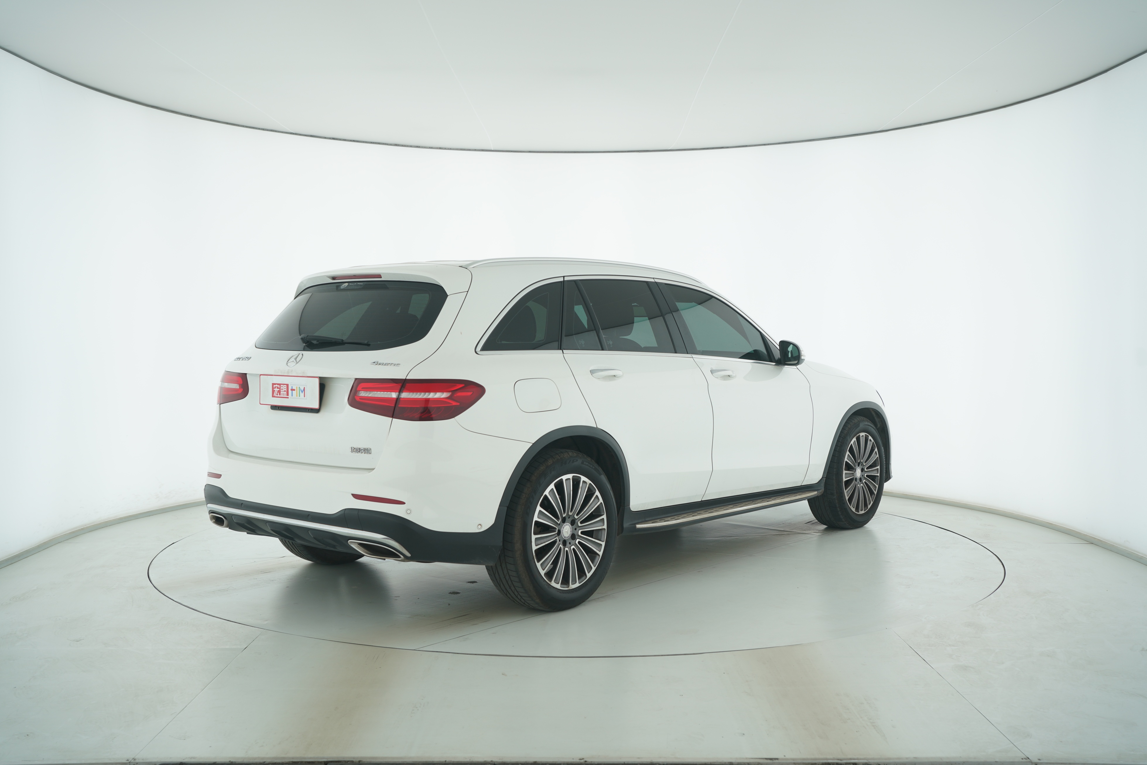Mercedes Benz GLC 2017 — фото 4