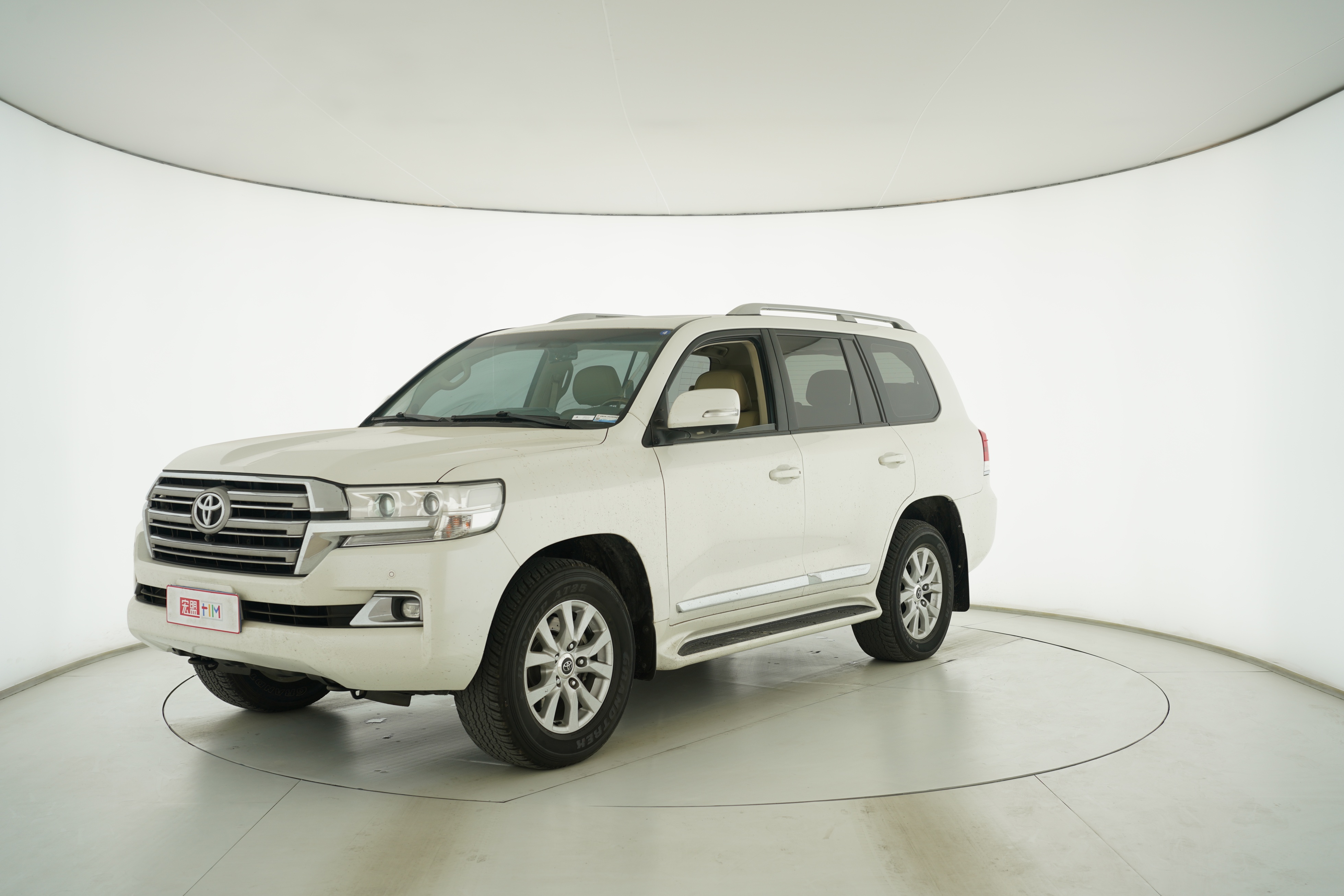 Toyota Land Cruiser (Imported) 2017 — фото 1