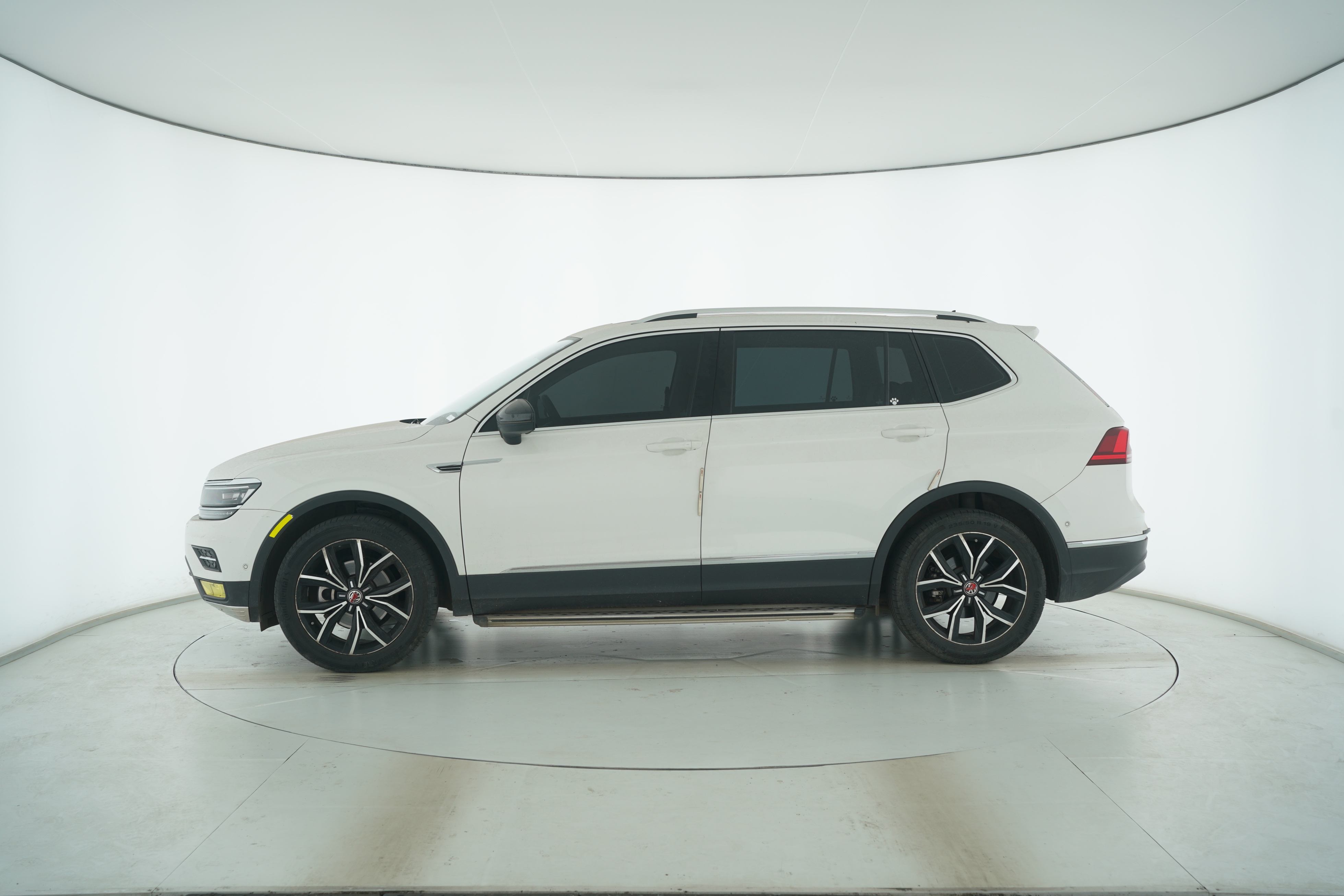 Volkswagen Tiguan L 2017 — фото 7
