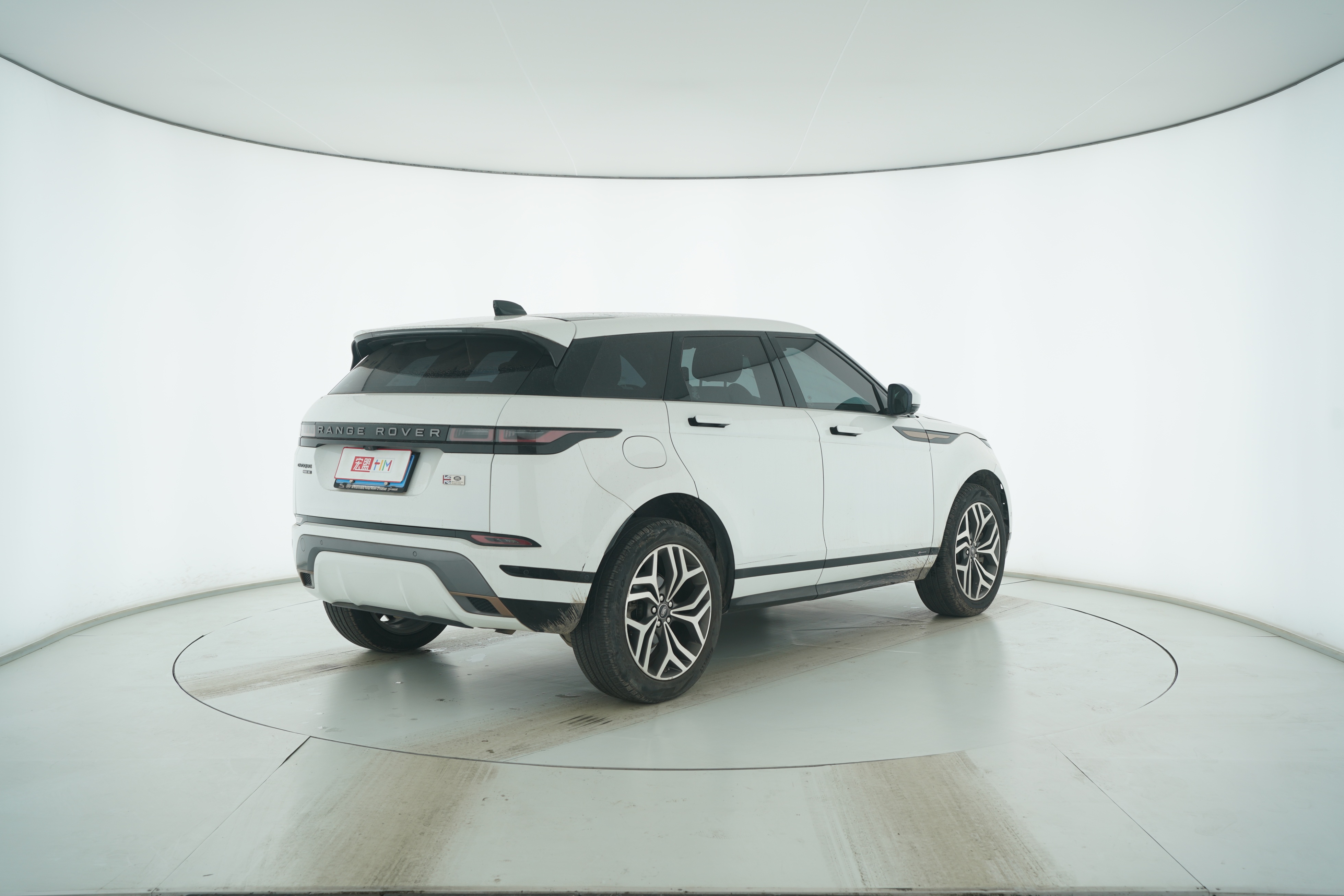 Land Rover Range Rover Aurora 2020 — фото 4