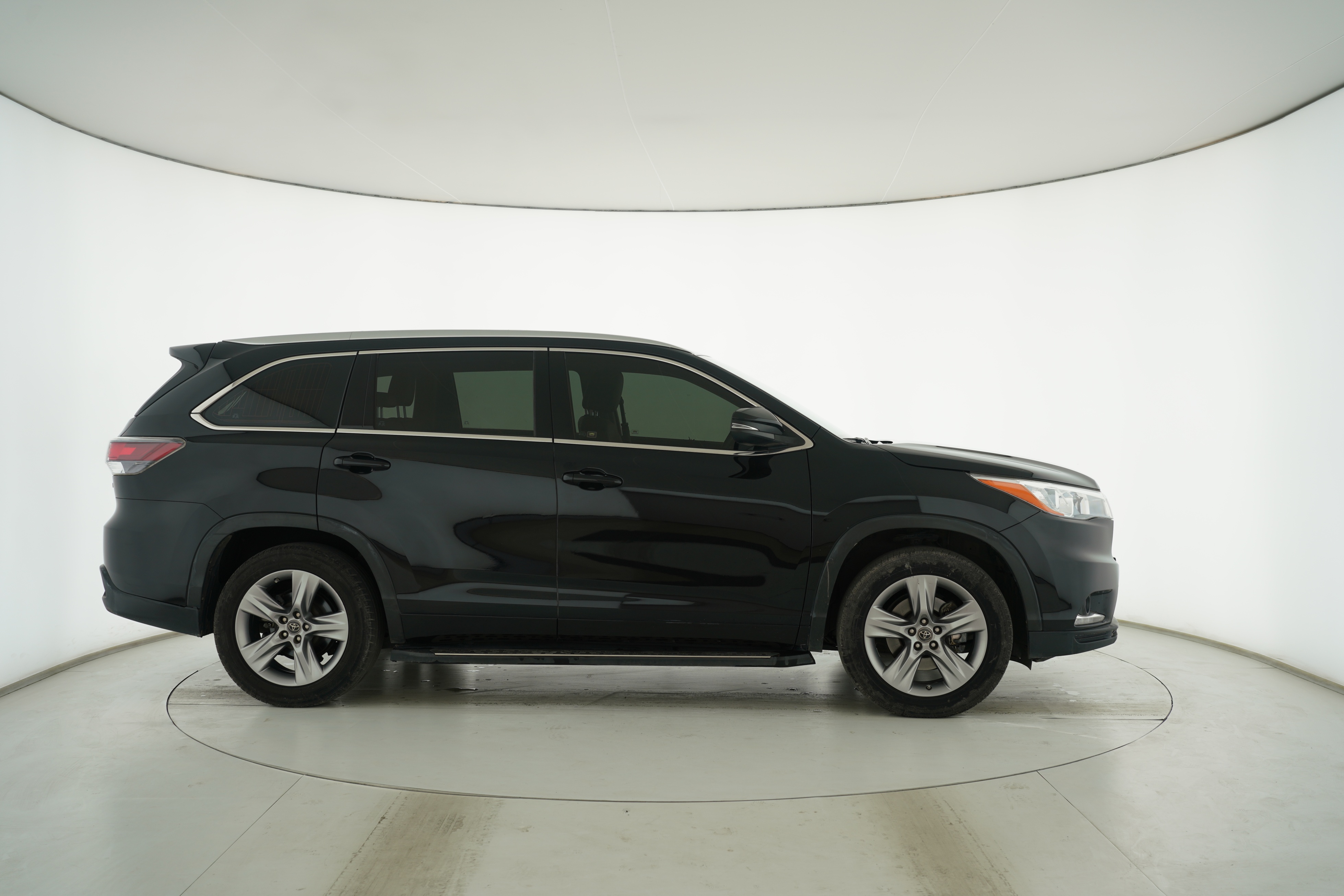 Toyota Highlander 2015 — фото 8
