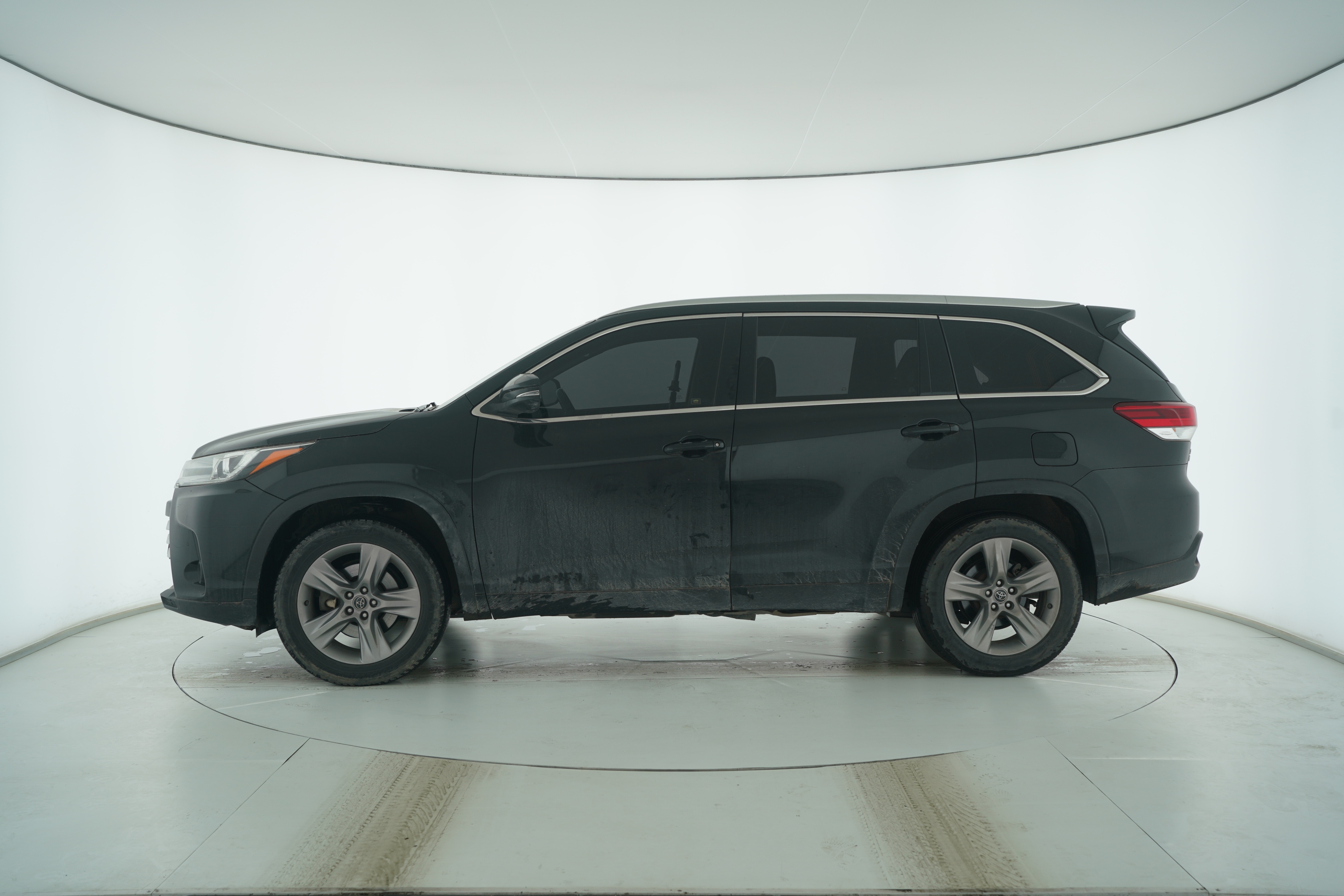 Toyota Highlander 2018 — фото 7