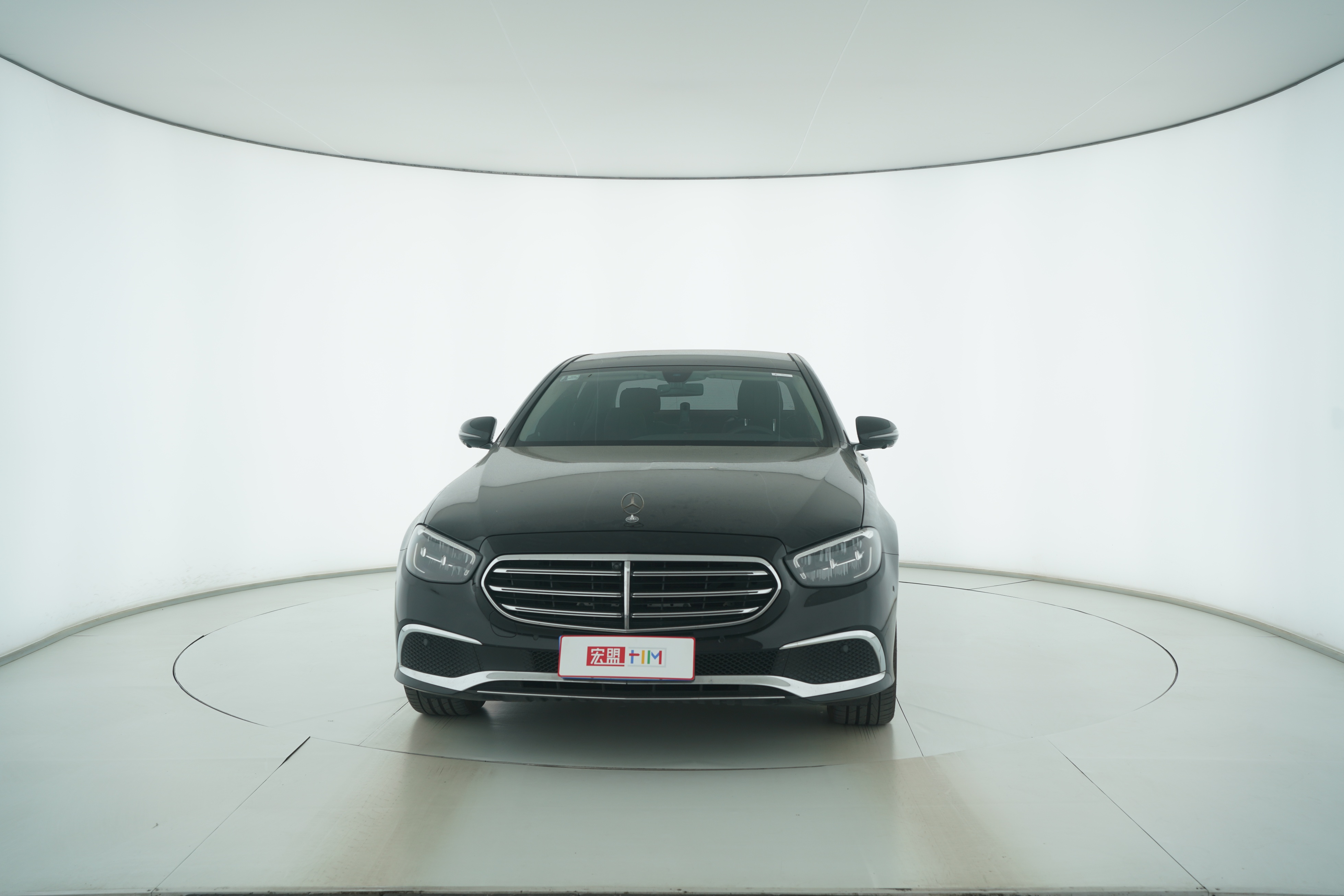 Mercedes Benz E-Class 2023 — фото 5
