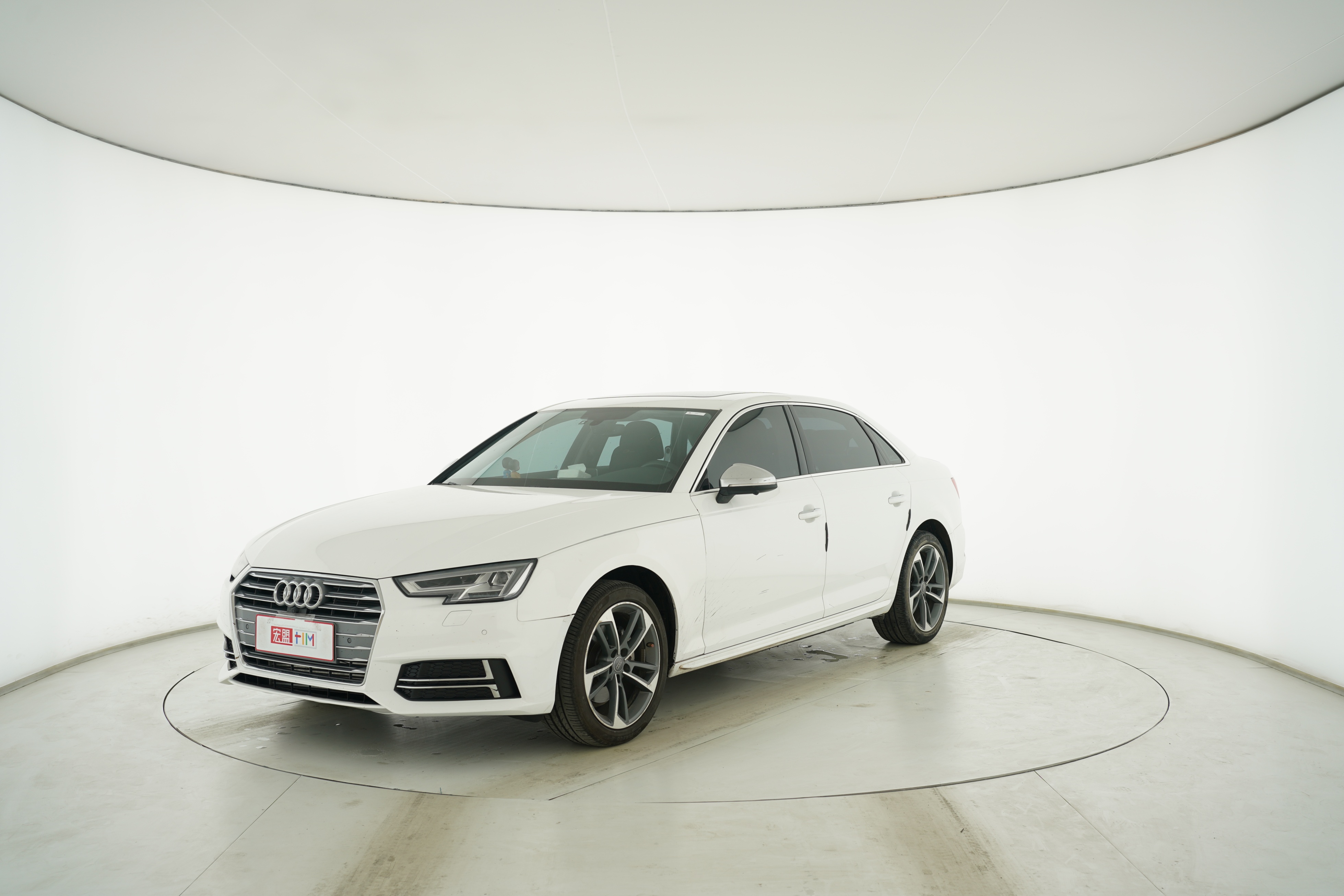 Audi A4L 2017 — фото 1