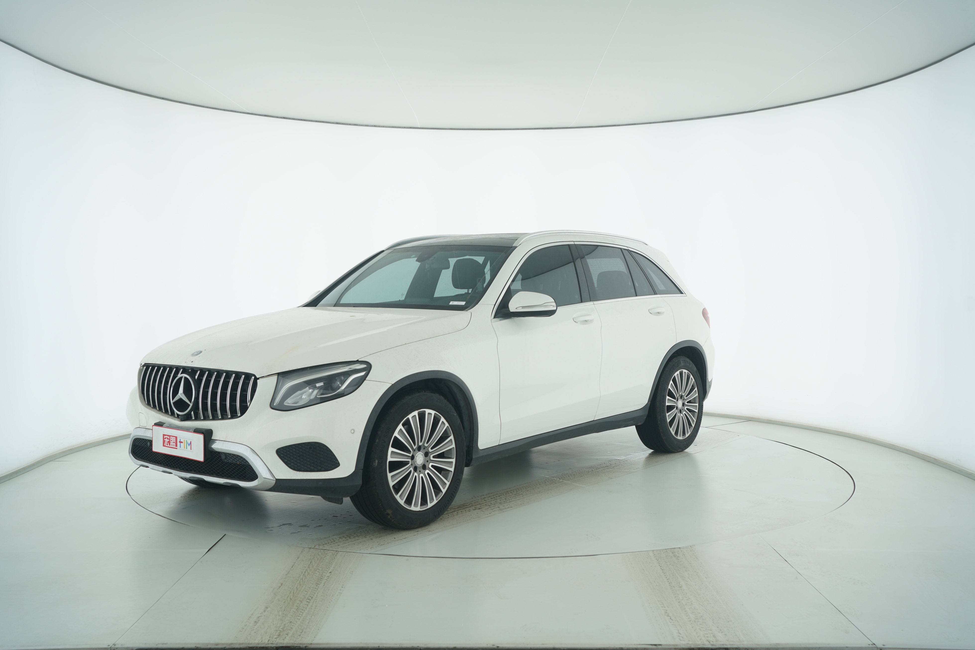 Mercedes Benz GLC 2016 — фото 1