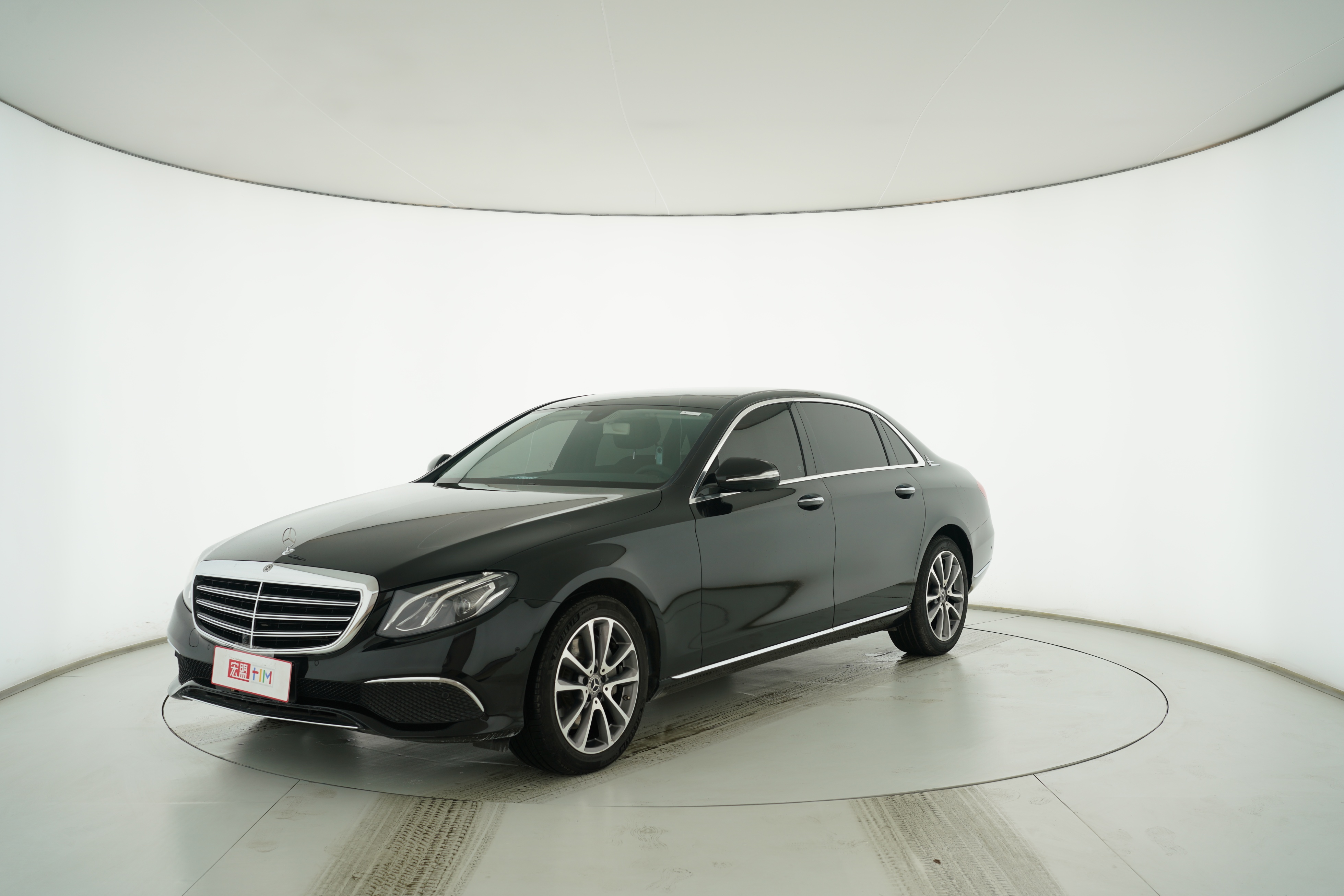 Mercedes Benz E-Class 2019 — фото 1