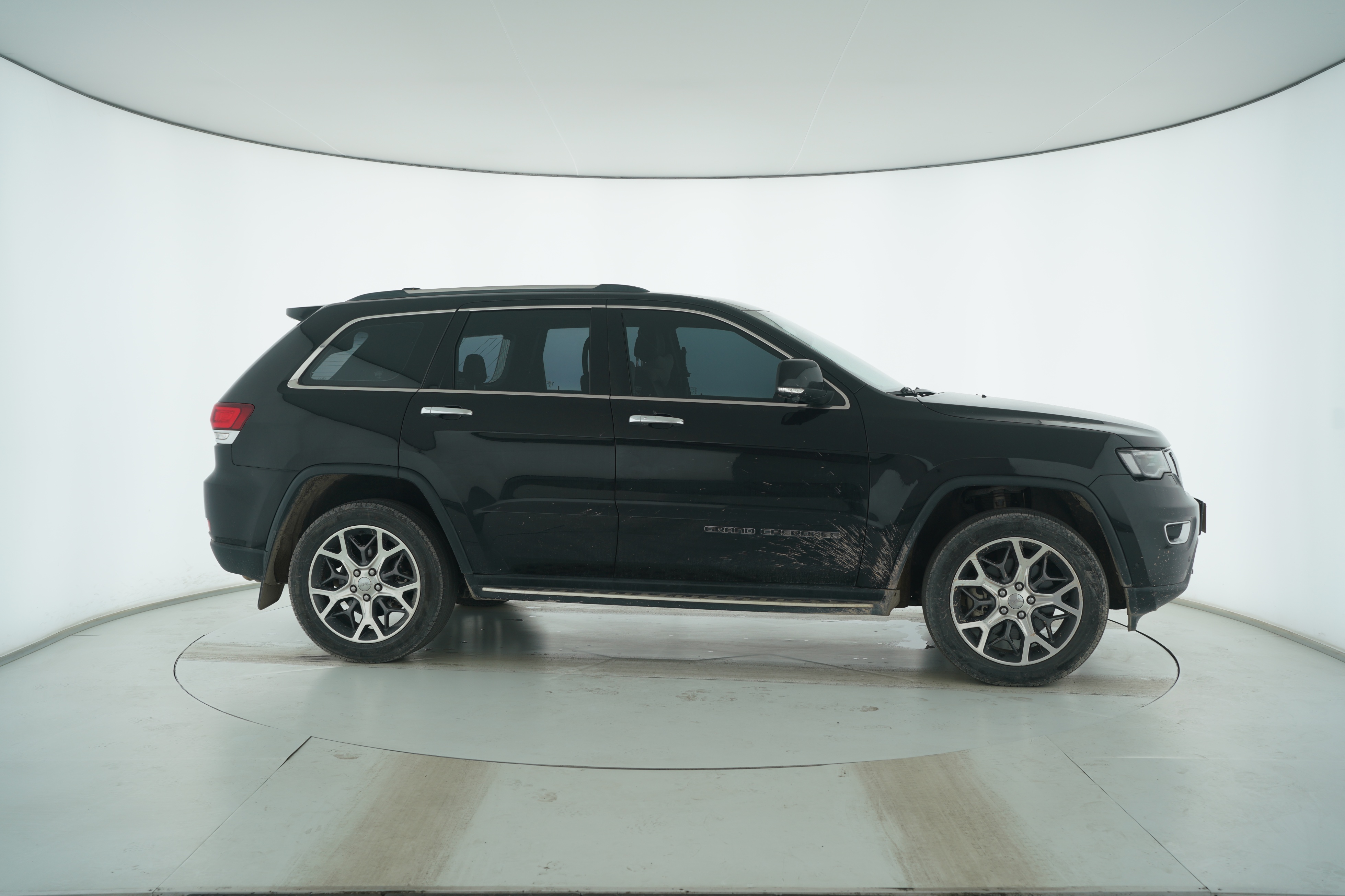 Jeep Grand Cherokee (Imported) 2020 — фото 8