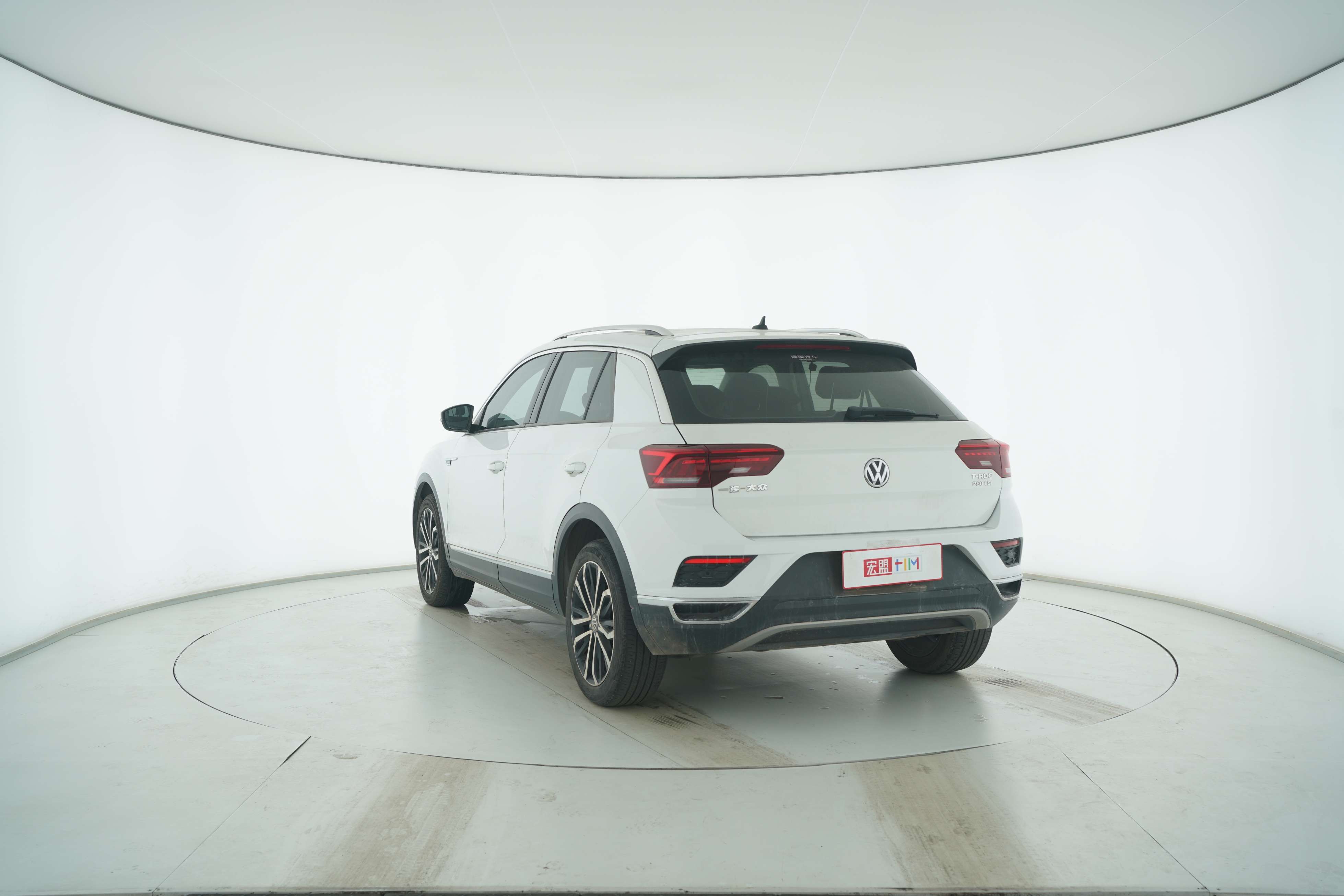 Volkswagen T-ROC 2019 — фото 3