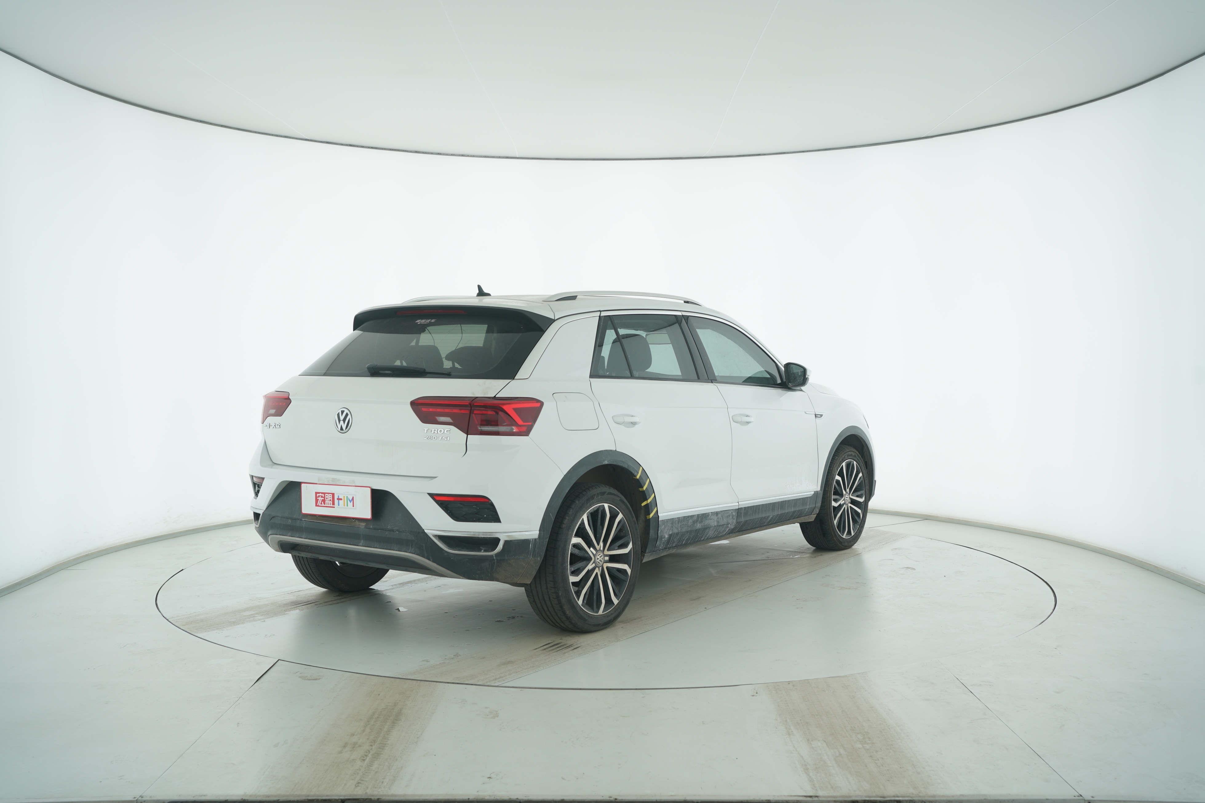 Volkswagen T-ROC 2019 — фото 4