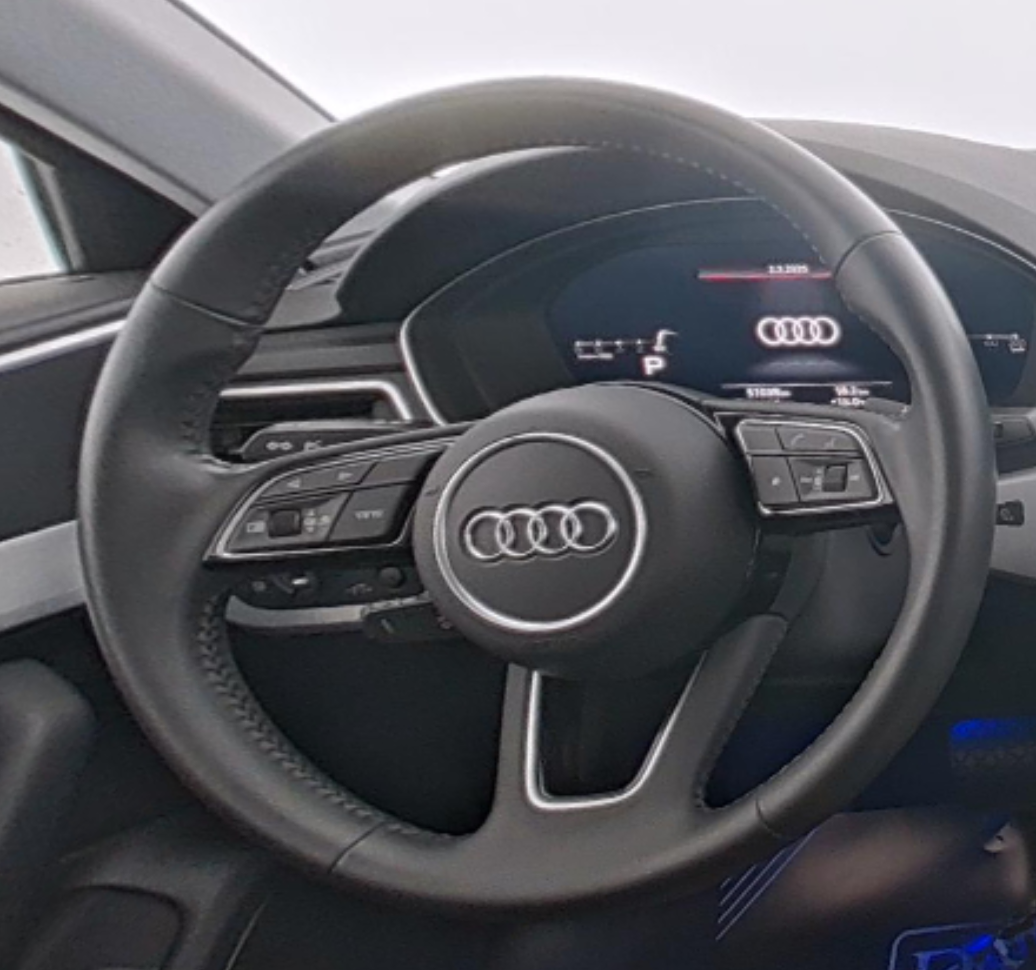 Audi A4L 2020 — фото 10