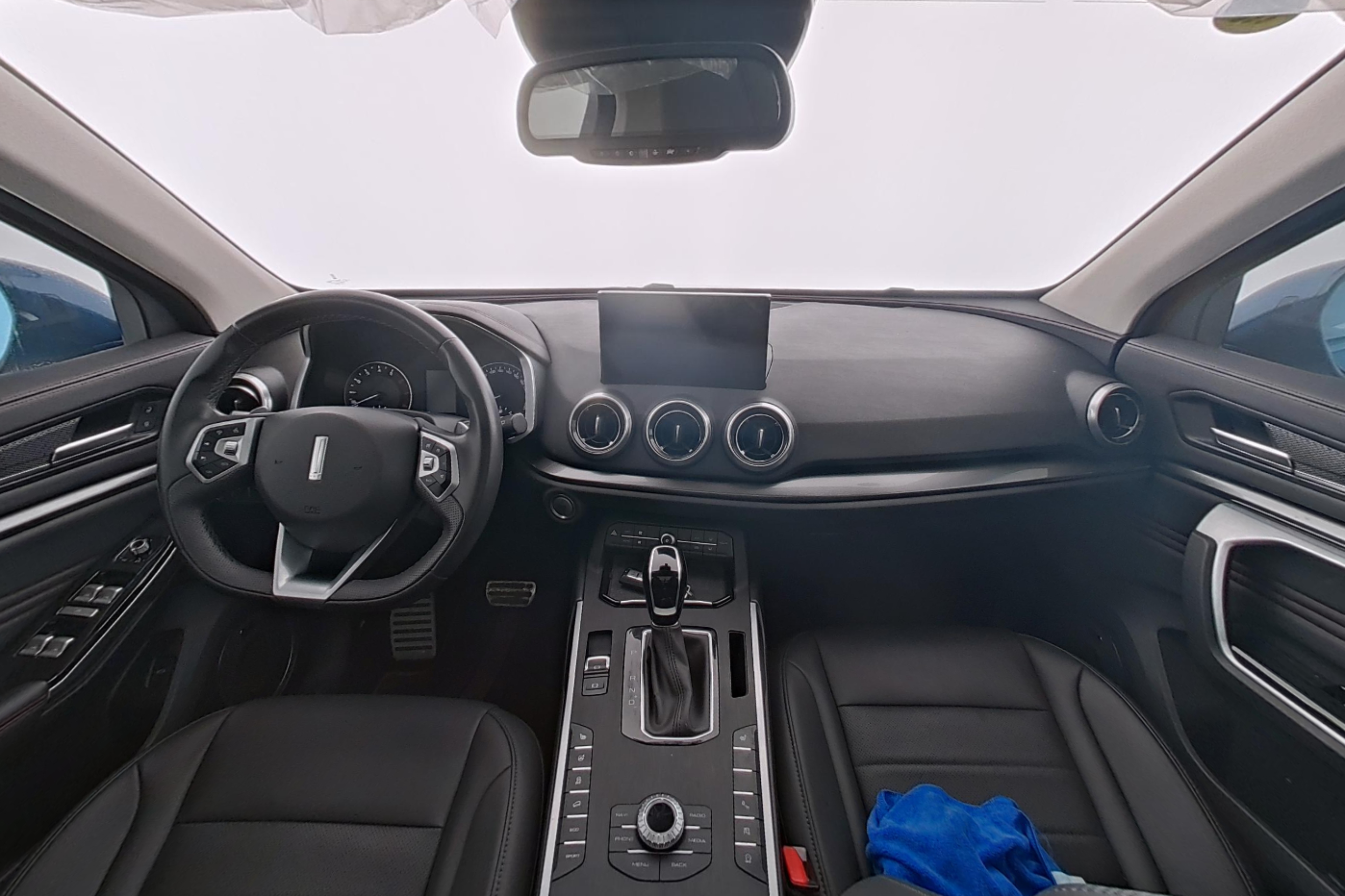 Wei brand Wey VV7 GT-PHEV 2019 — фото 9