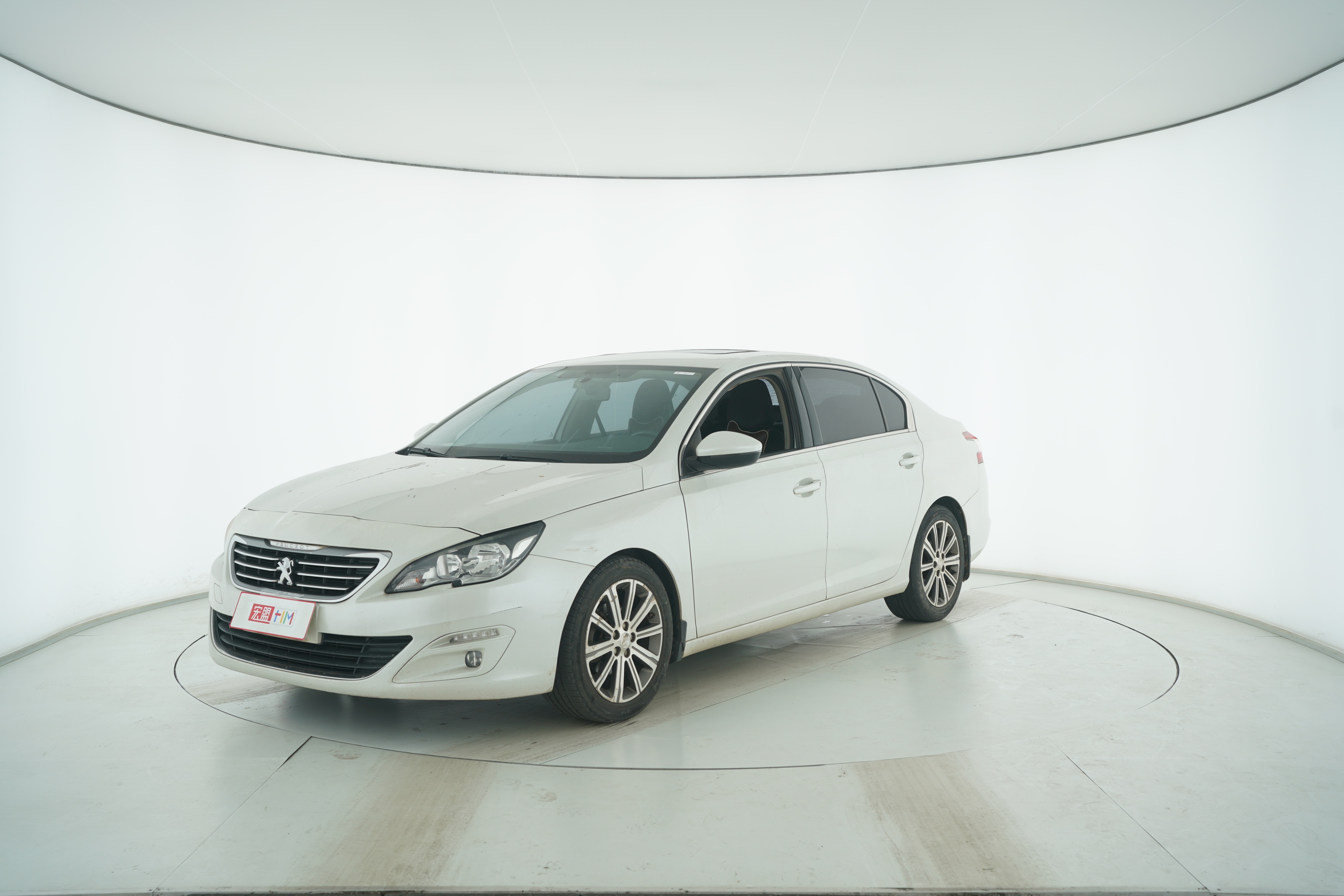 Peugeot 408 2014 — фото 1