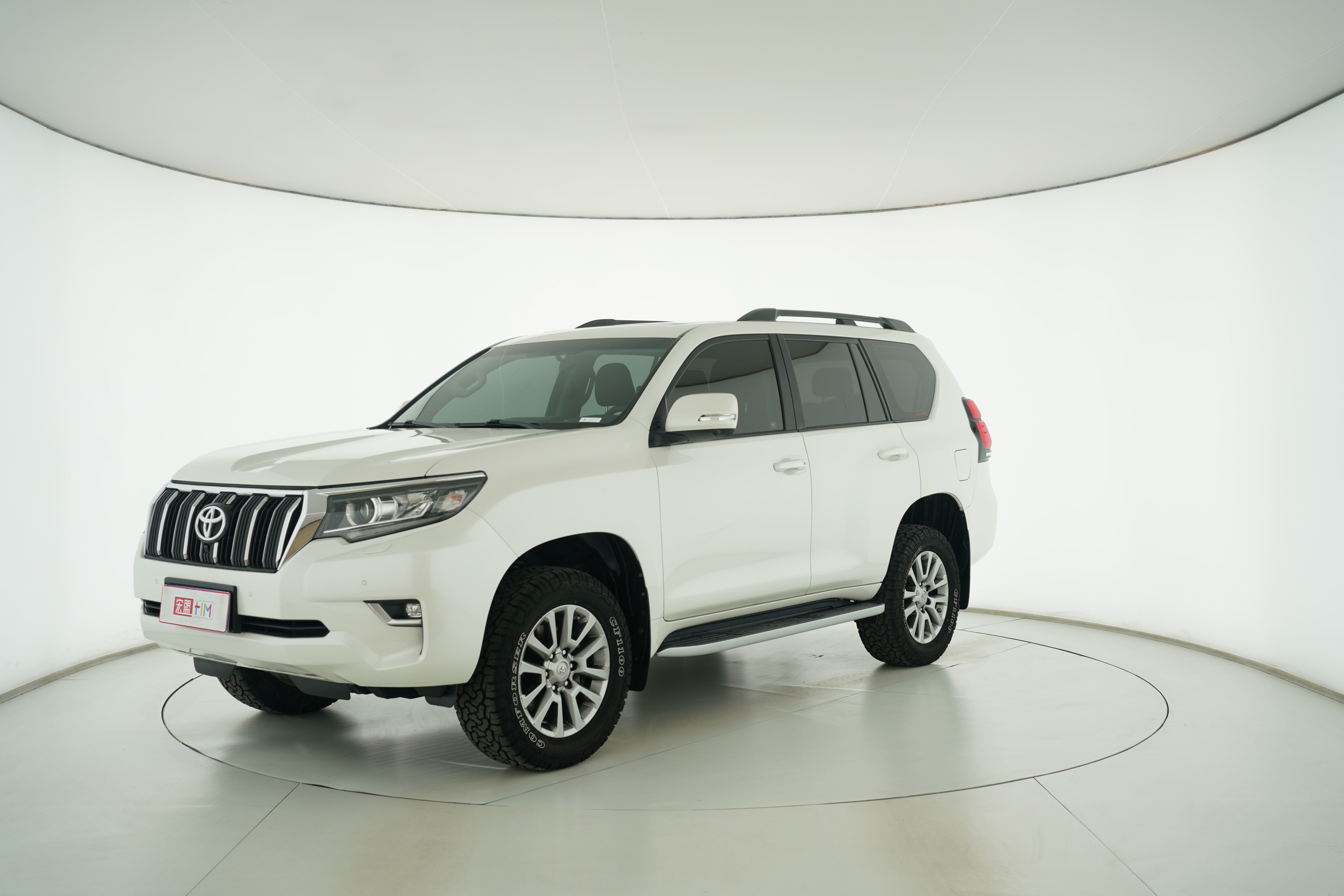 Toyota Prado 2018 — фото 1