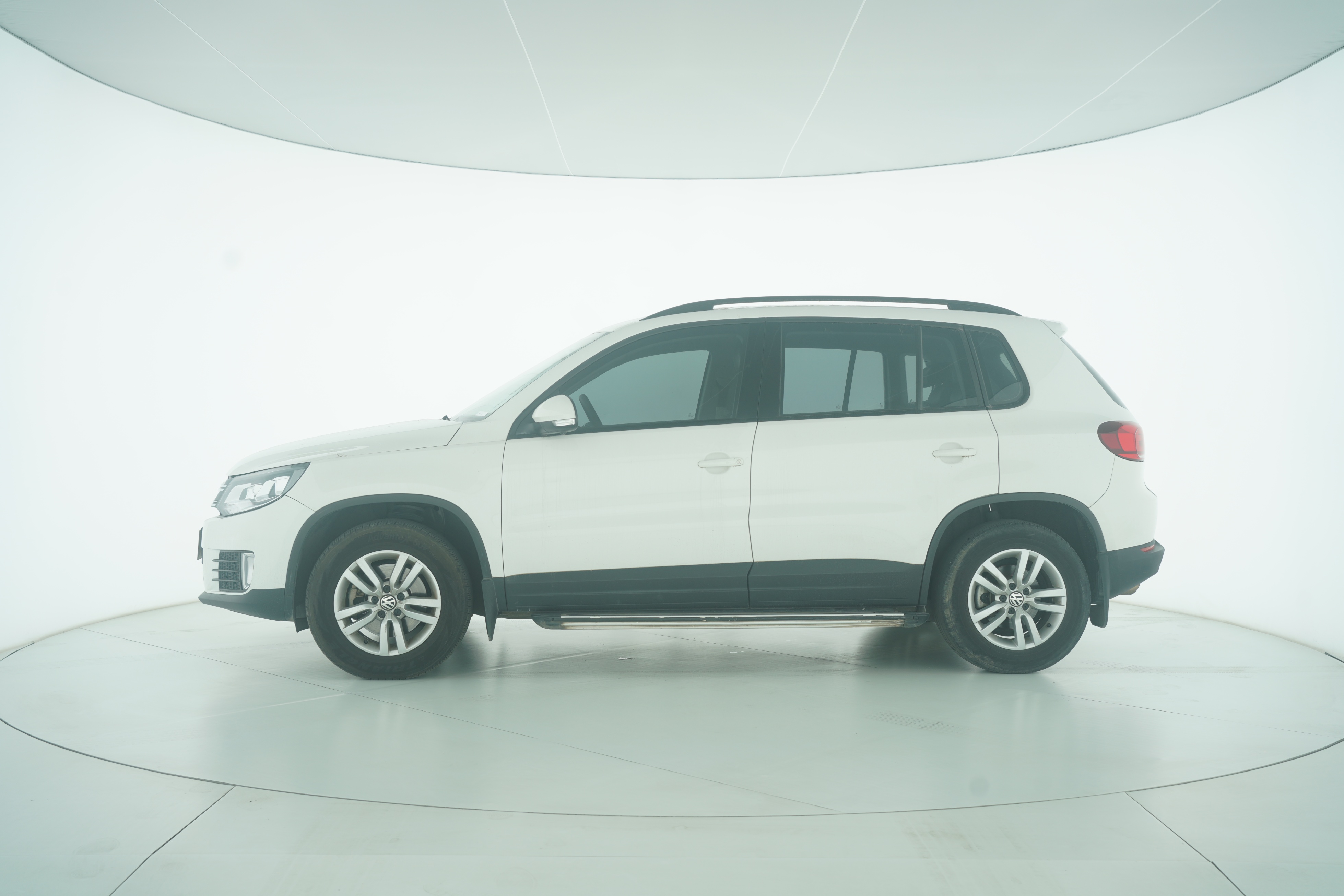 Volkswagen Tuguan 2015 — фото 7