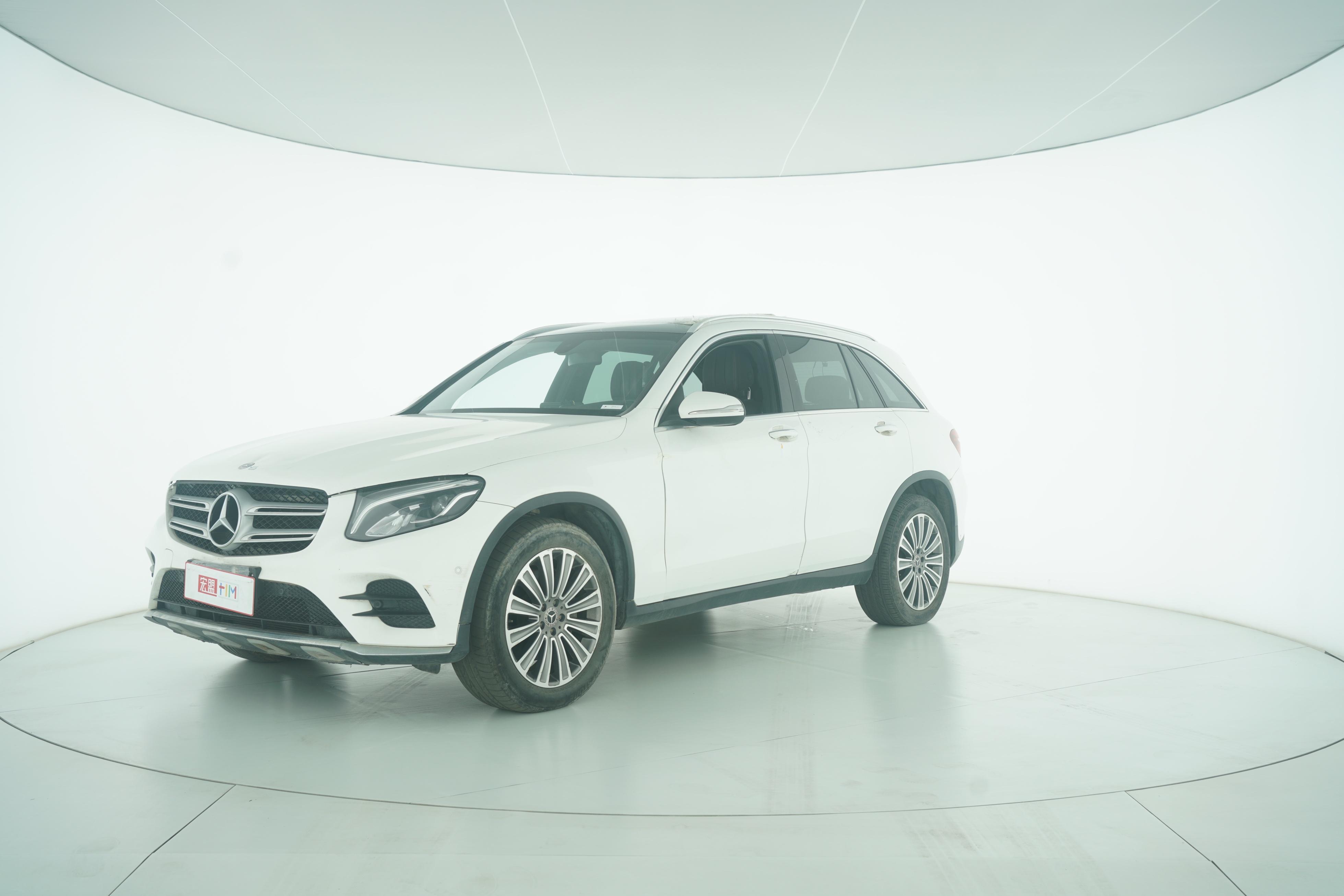 Mercedes Benz GLC 2017 — фото 1