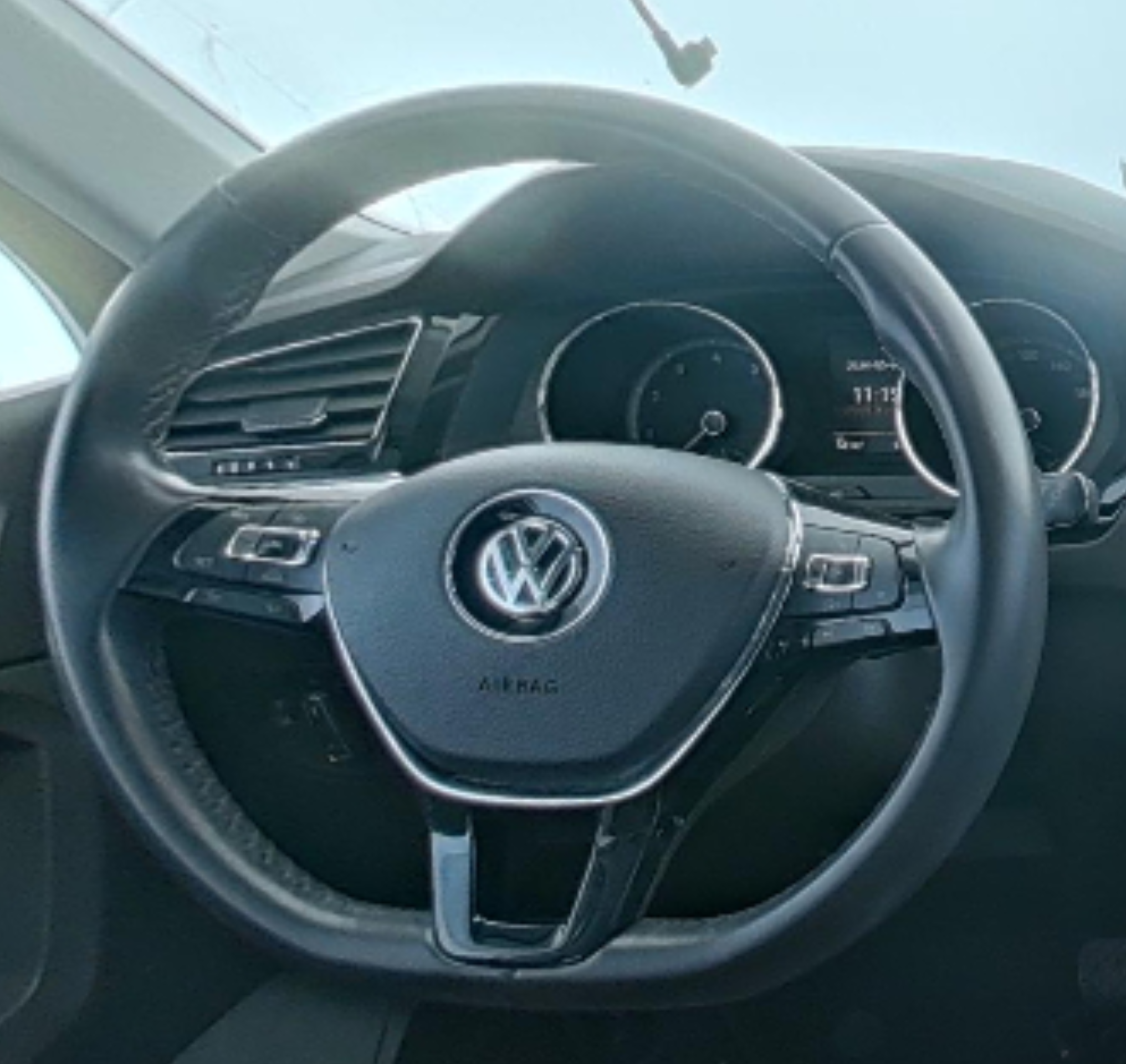Volkswagen Tiguan L 2017 — фото 10