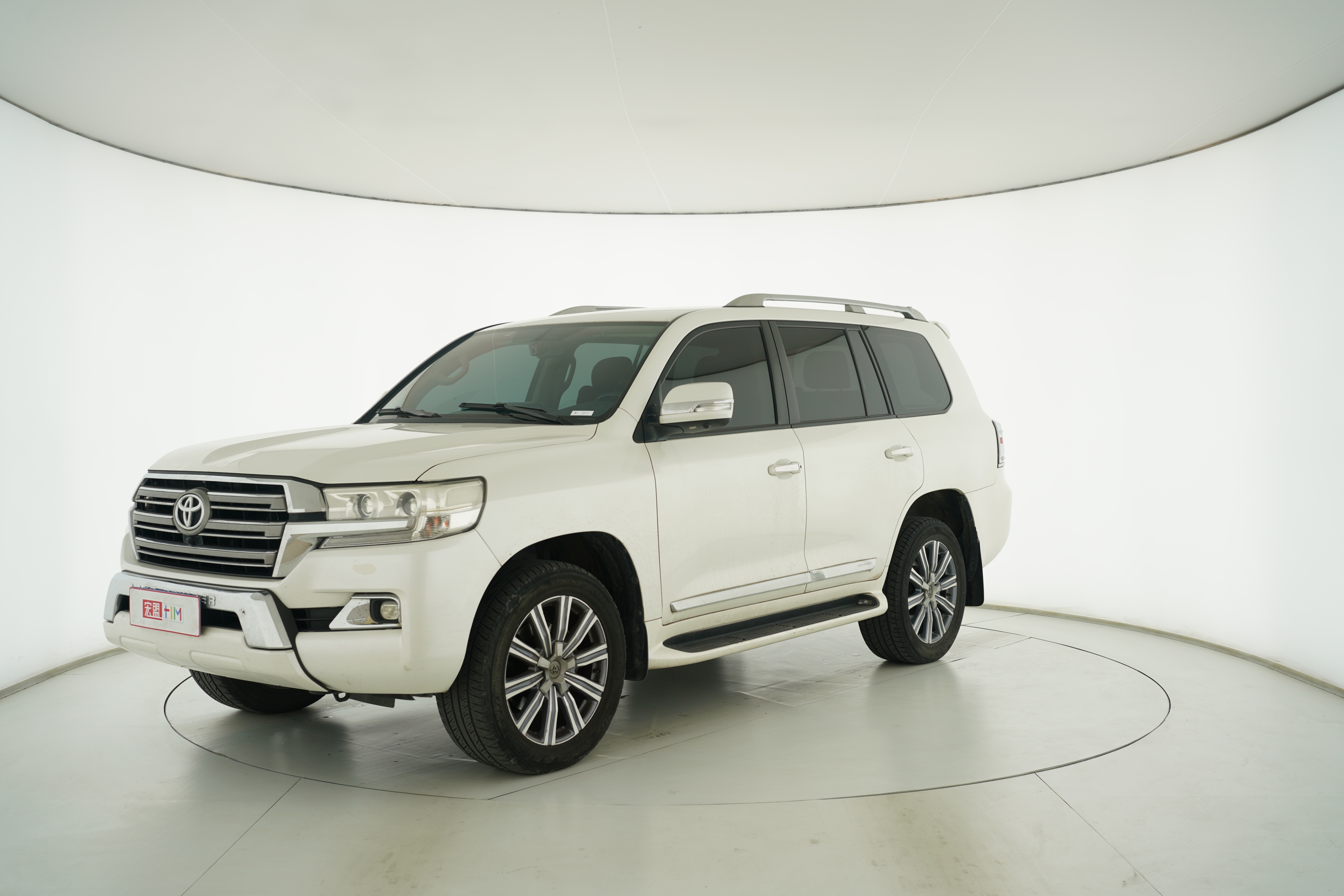 Toyota Land Cruiser (Imported) 2017 — фото 1