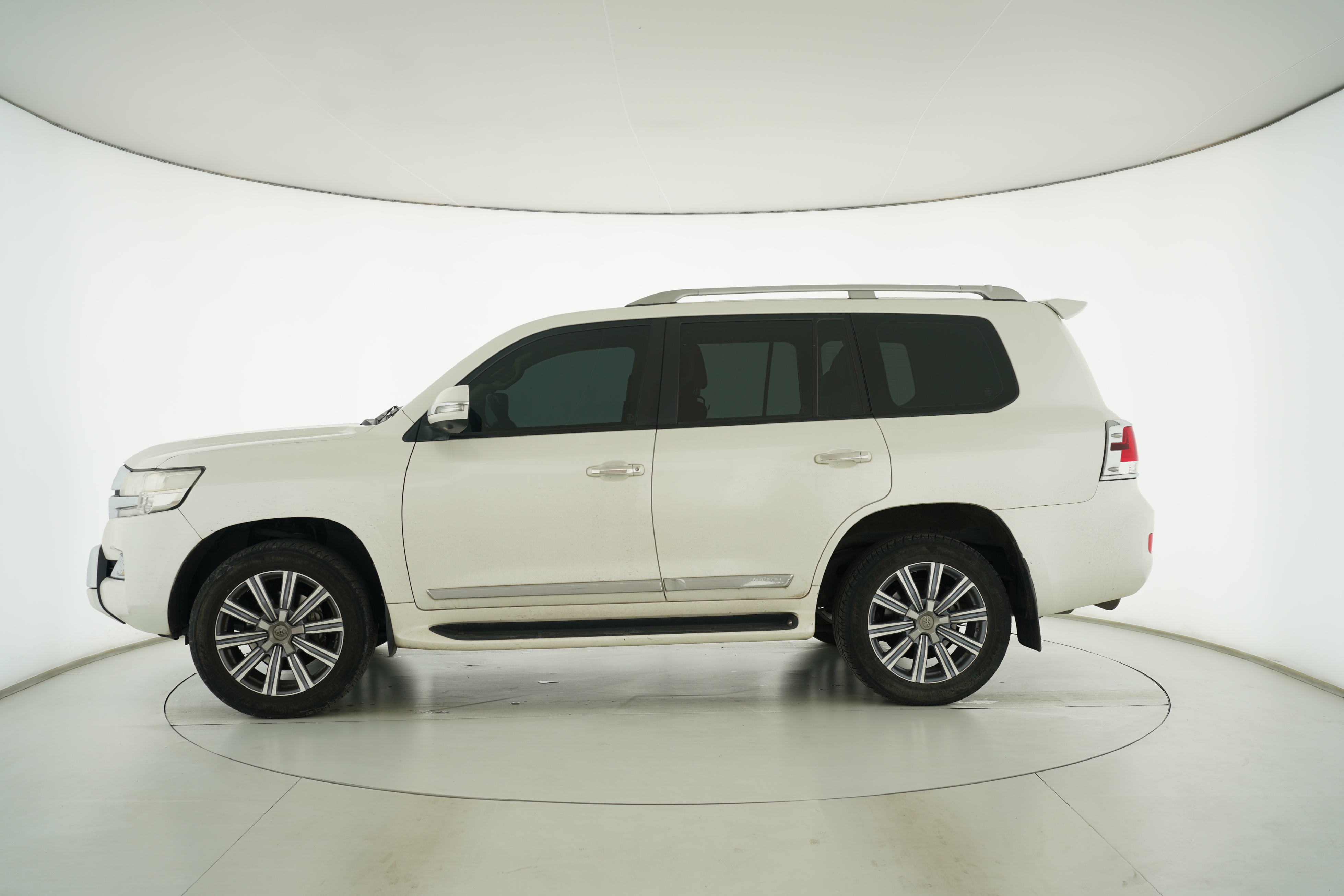 Toyota Land Cruiser (Imported) 2017 — фото 7