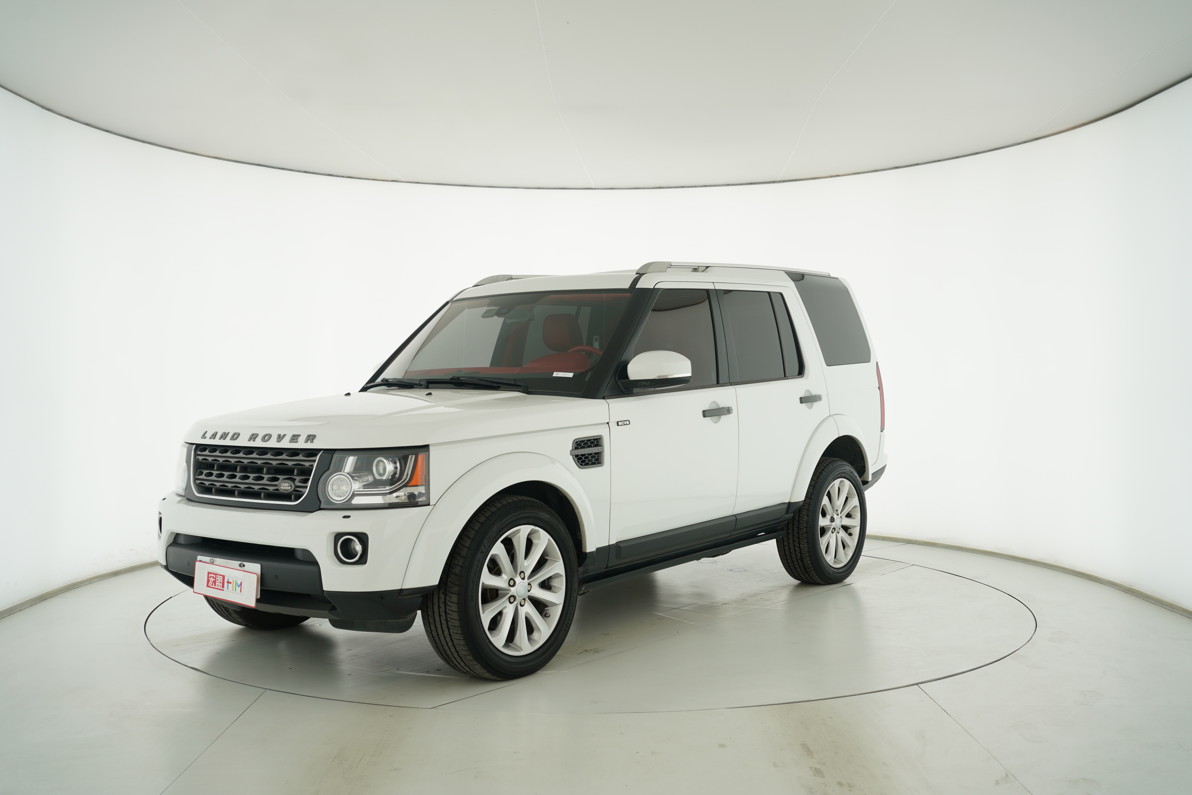 Land Rover Discovery 2015 — фото 1