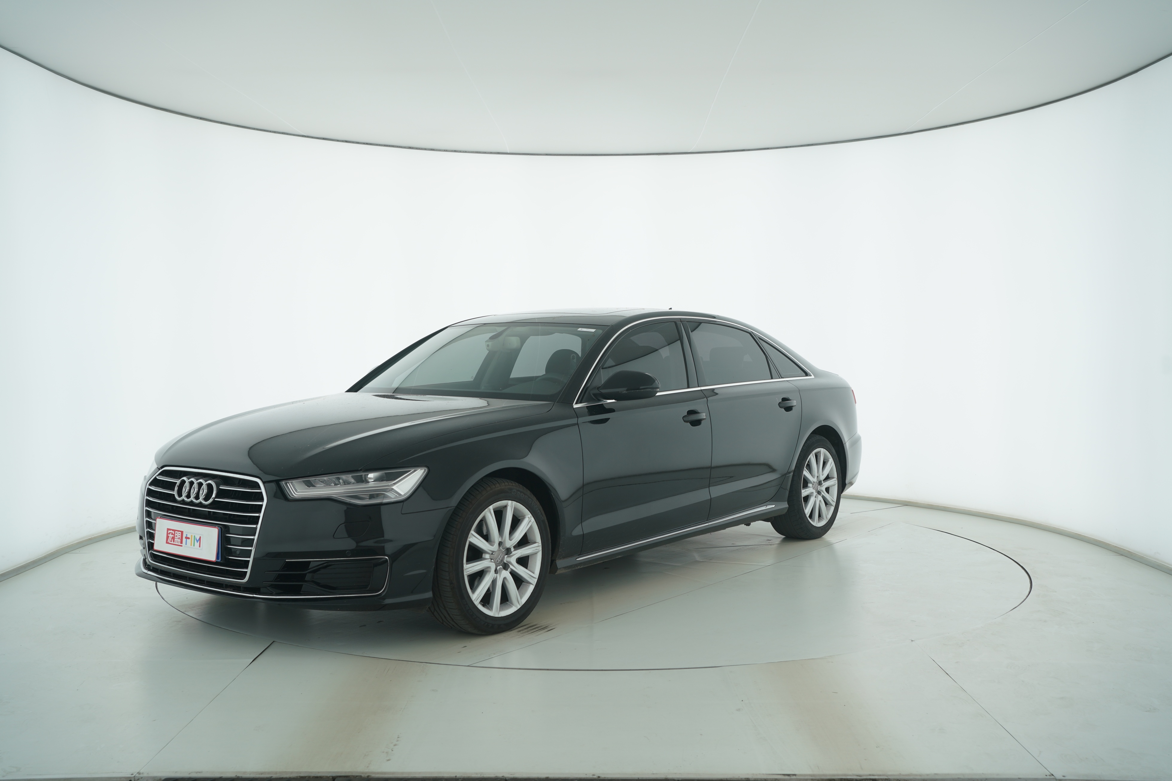 Audi A6L 2018 — фото 1