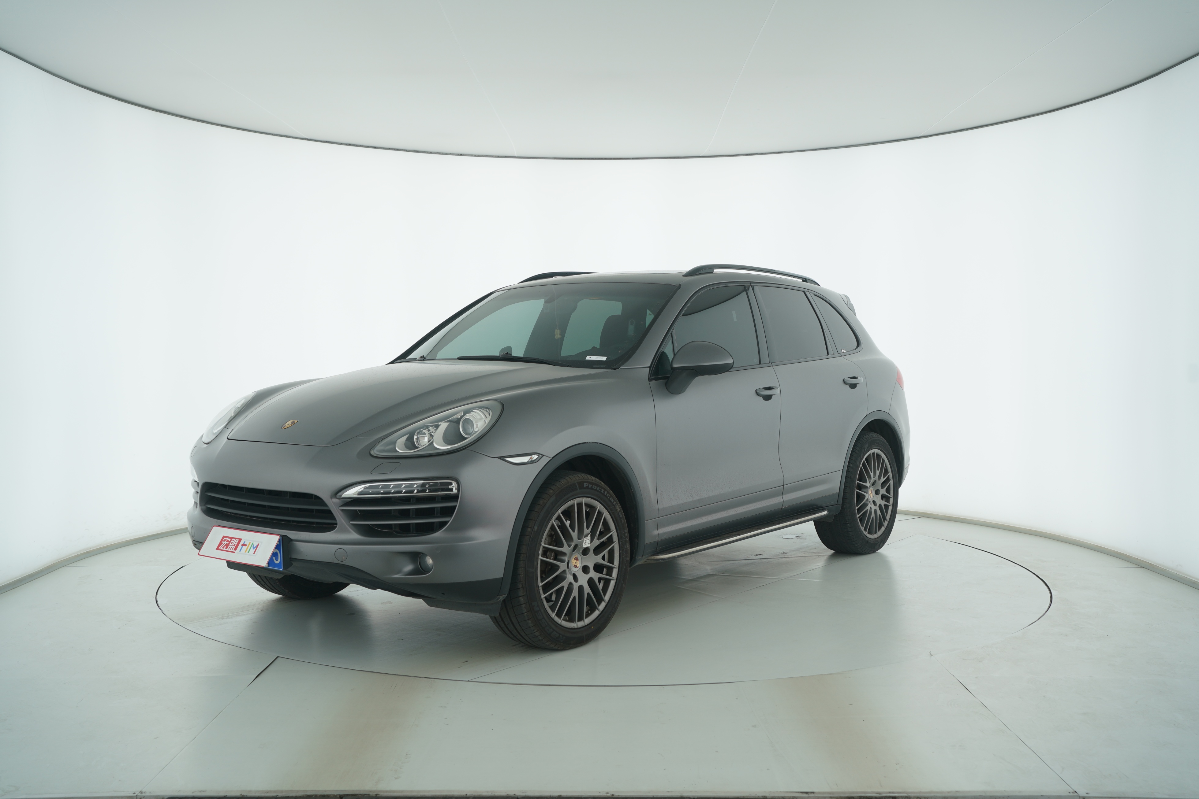 Porsche Cayenne 2016 — фото 1