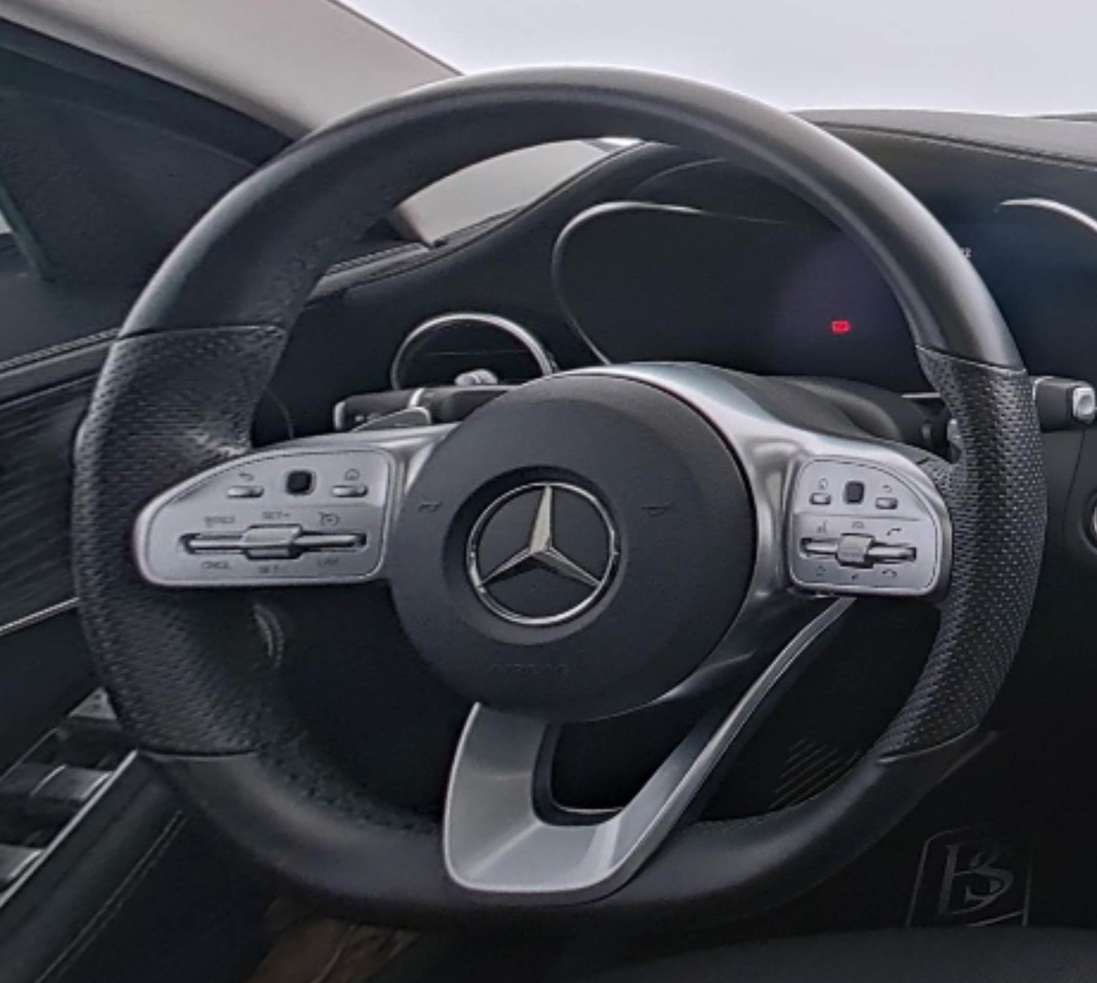 Mercedes Benz C-Class 2021 — фото 10