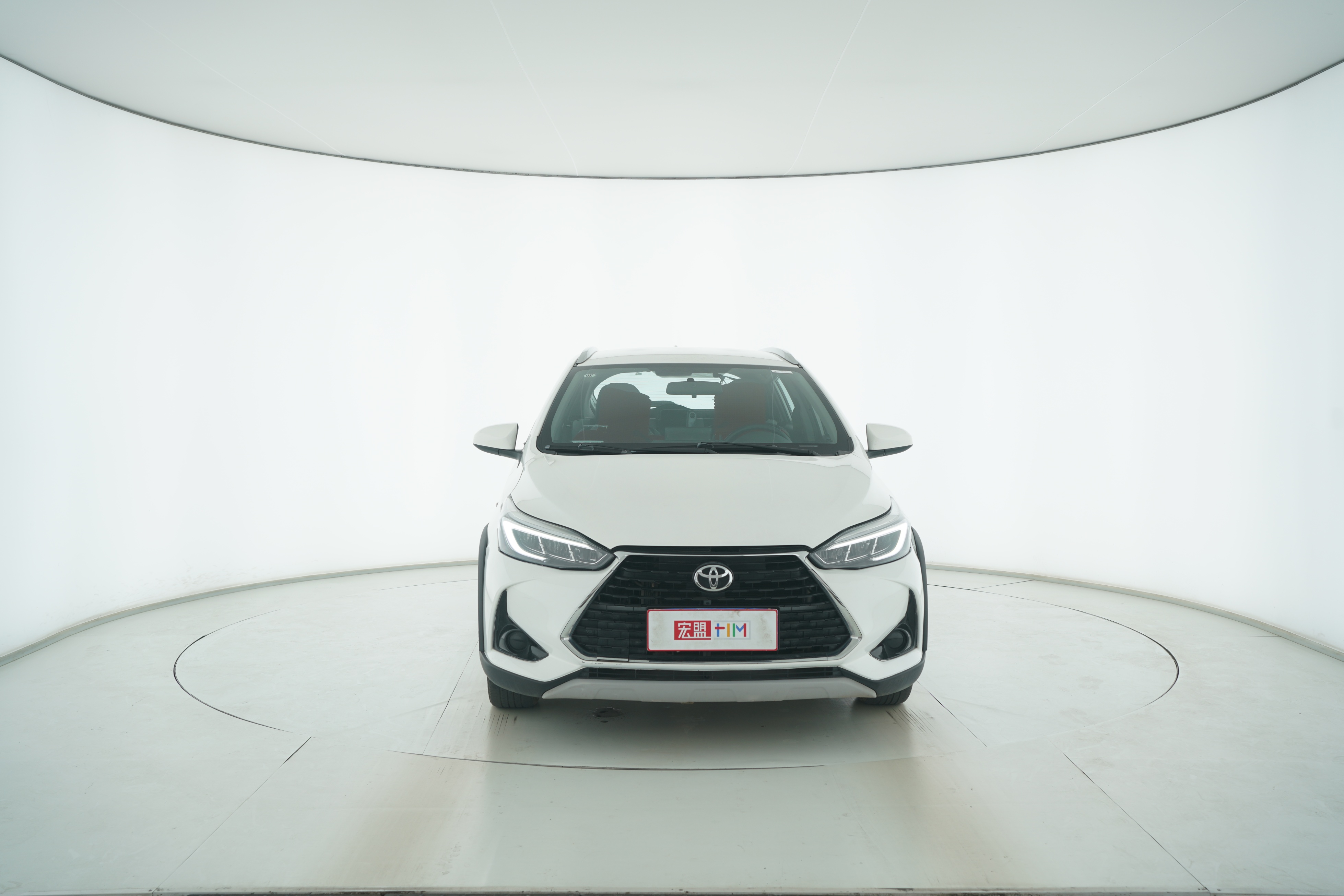 Toyota YARiS L 2022 — фото 5