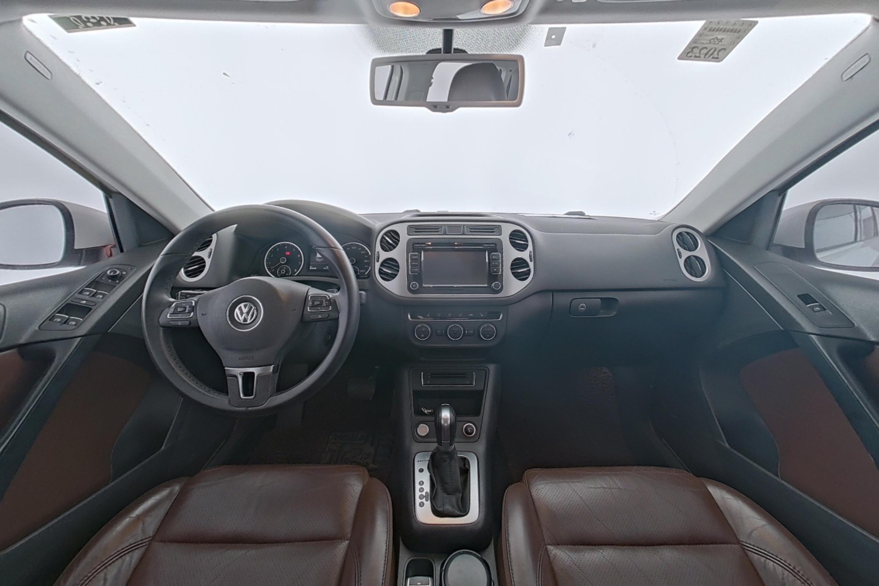Volkswagen Tuguan 2015 — фото 9